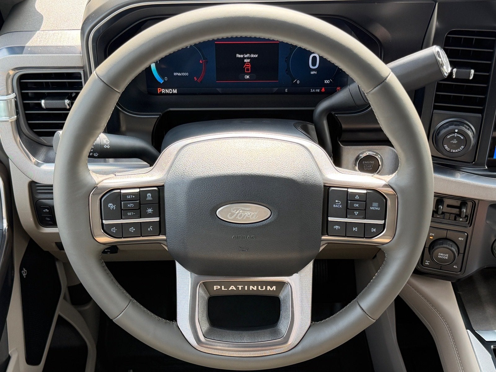 2027 Ford Super Duty F-250 SRW Platinum