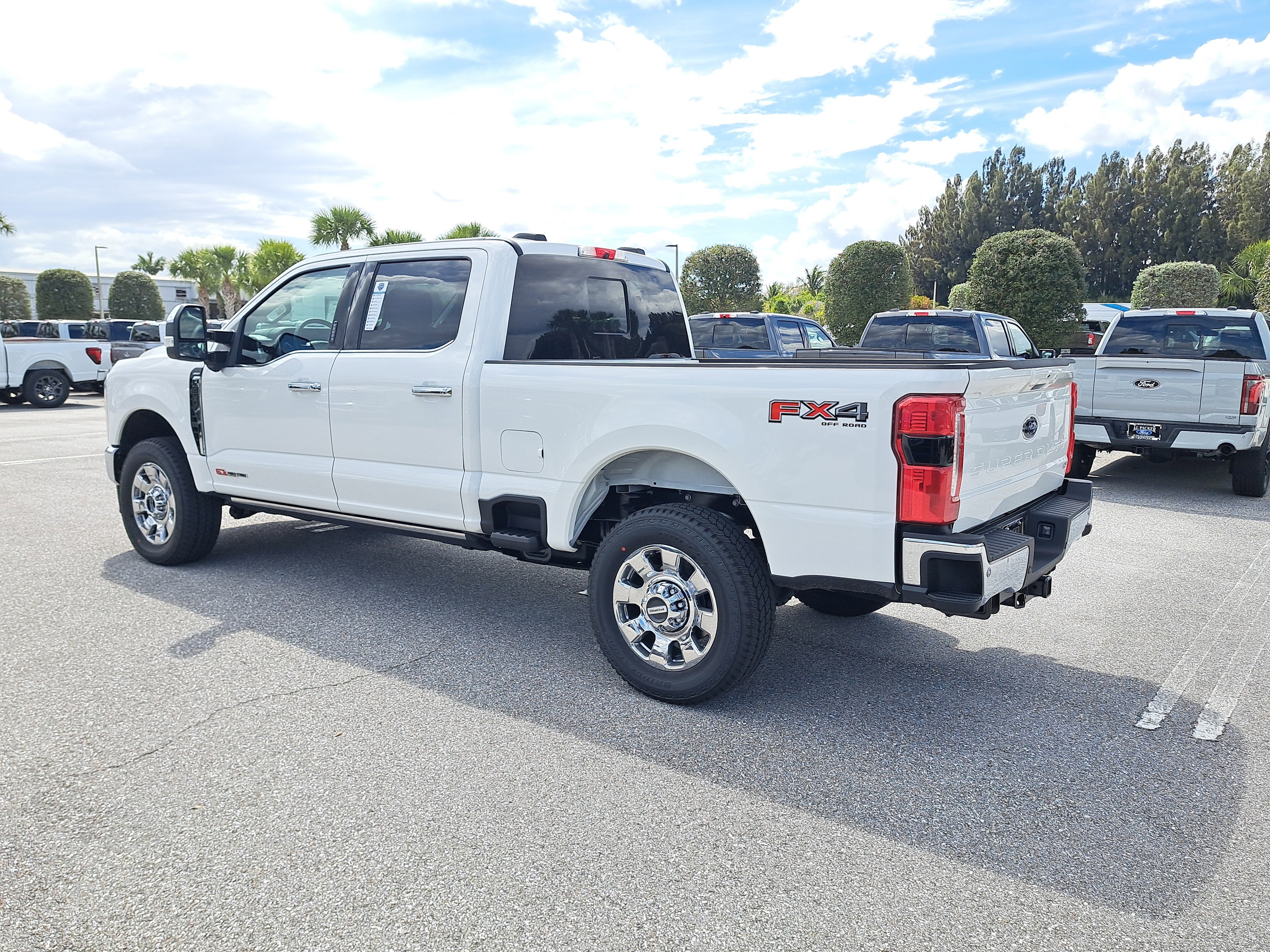 2026 Ford Super Duty F-250 SRW LARIAT
