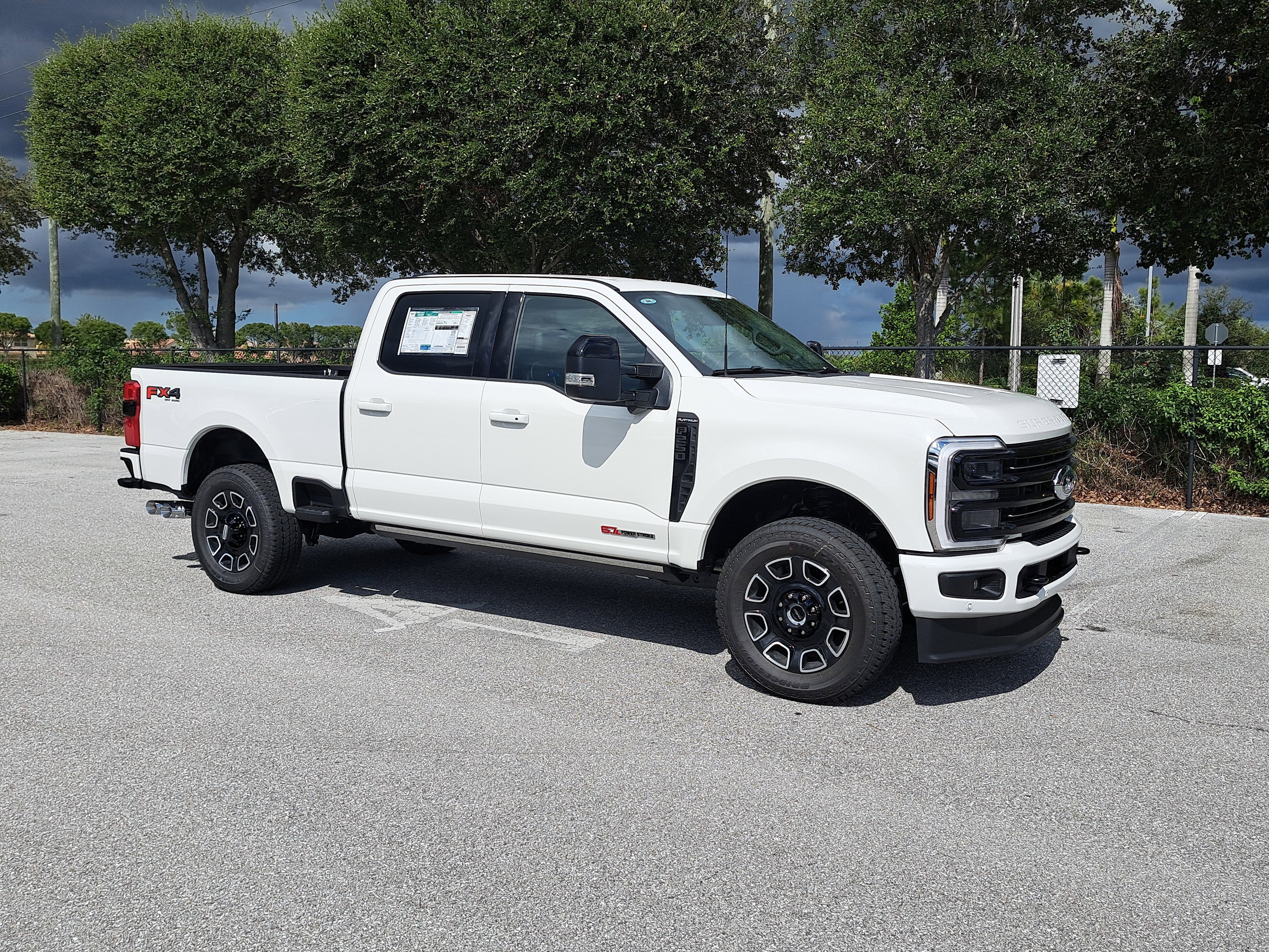 2026 Ford Super Duty F-250 SRW Platinum
