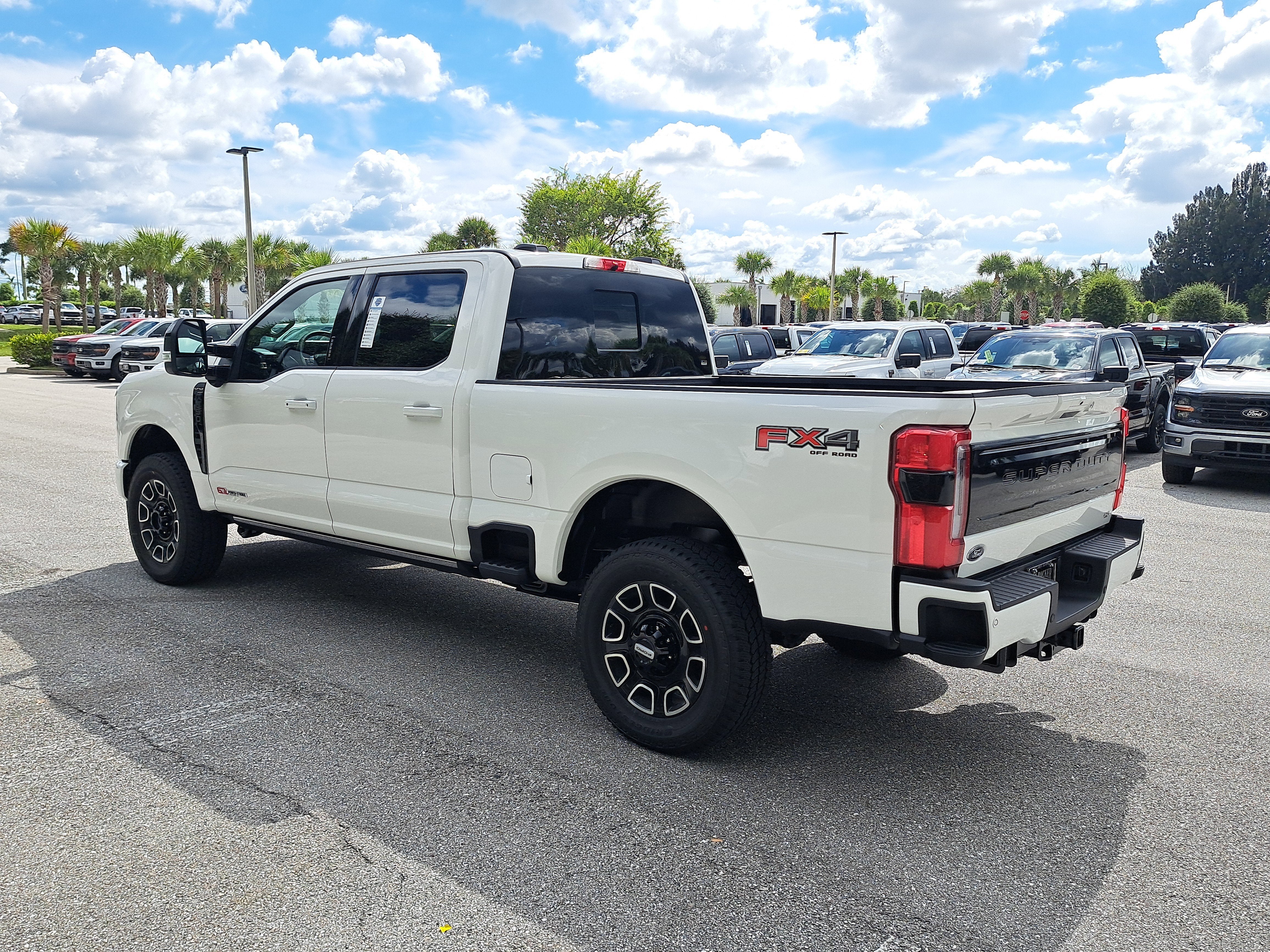 2026 Ford Super Duty F-250 SRW Platinum
