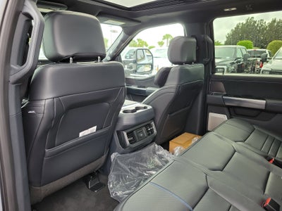 2026 Ford Super Duty F-250 SRW Platinum