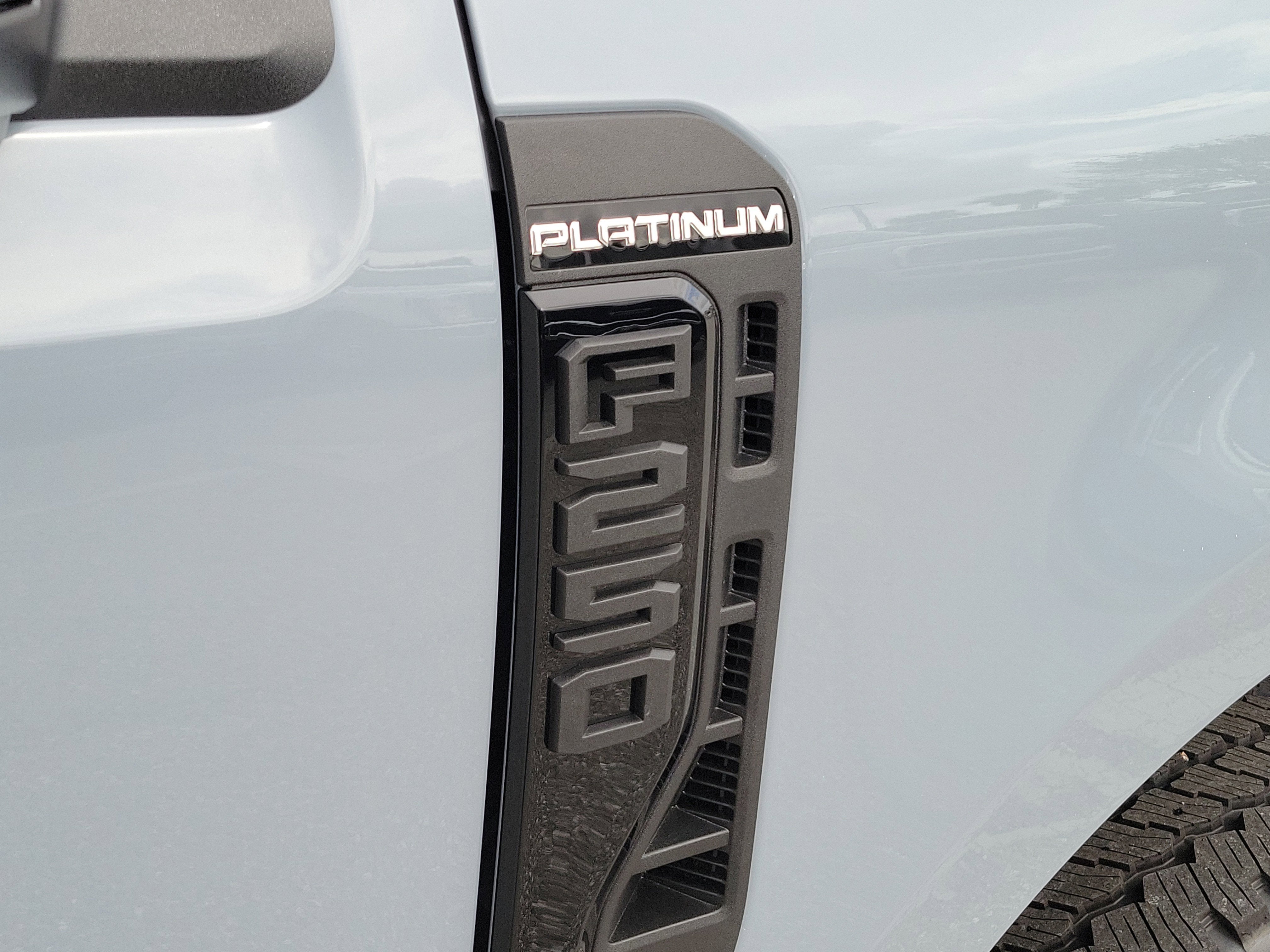 2026 Ford Super Duty F-250 SRW Platinum