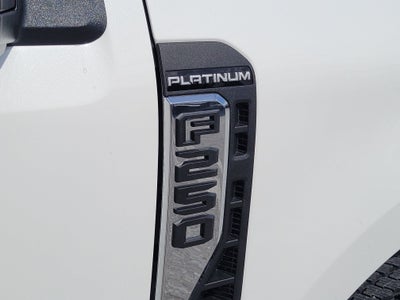 2026 Ford Super Duty F-250 SRW Platinum