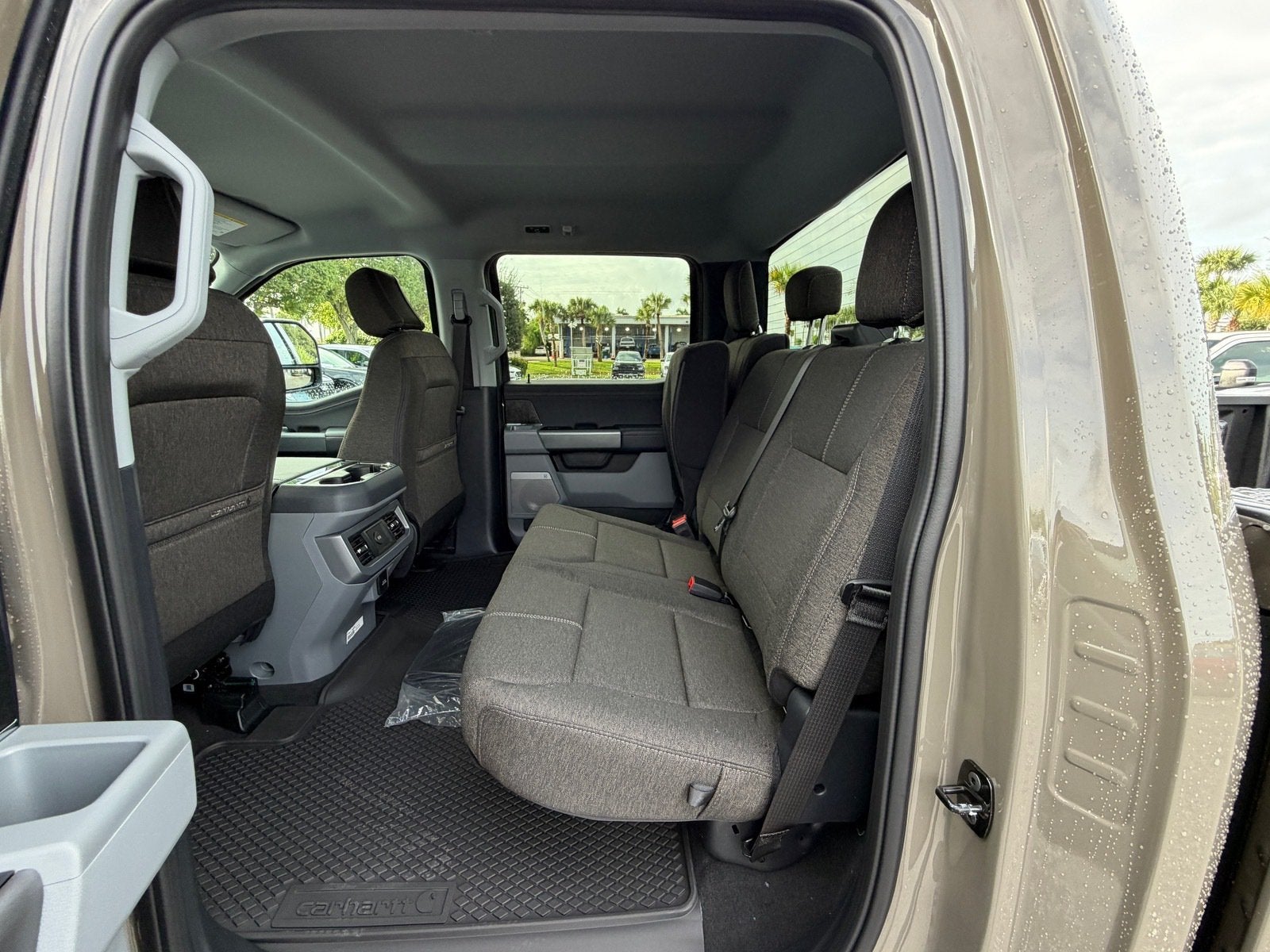 2027 Ford Super Duty F-250 SRW XLT