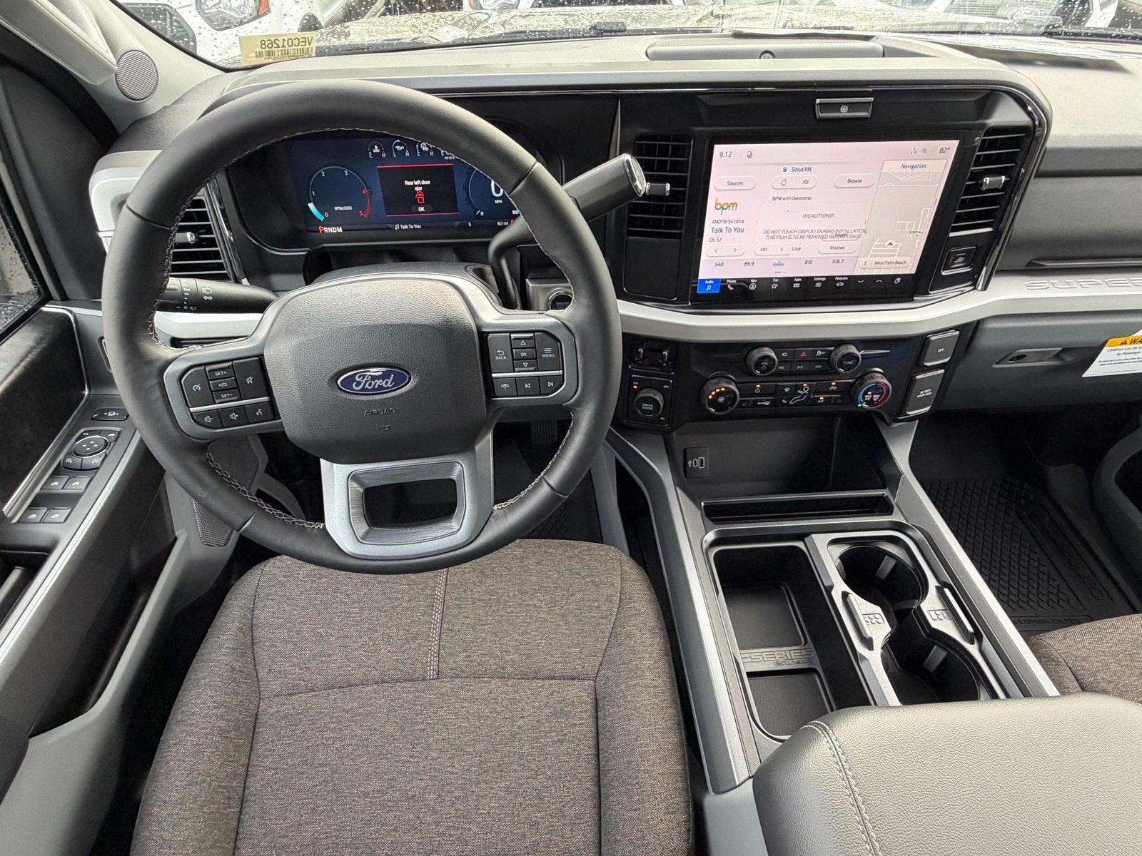 2027 Ford Super Duty F-250 SRW XLT