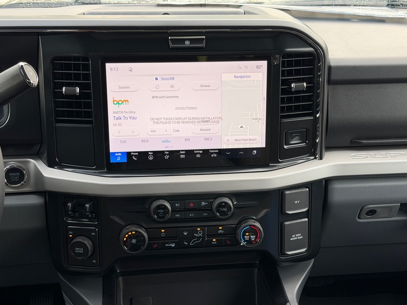 2027 Ford Super Duty F-250 SRW XLT
