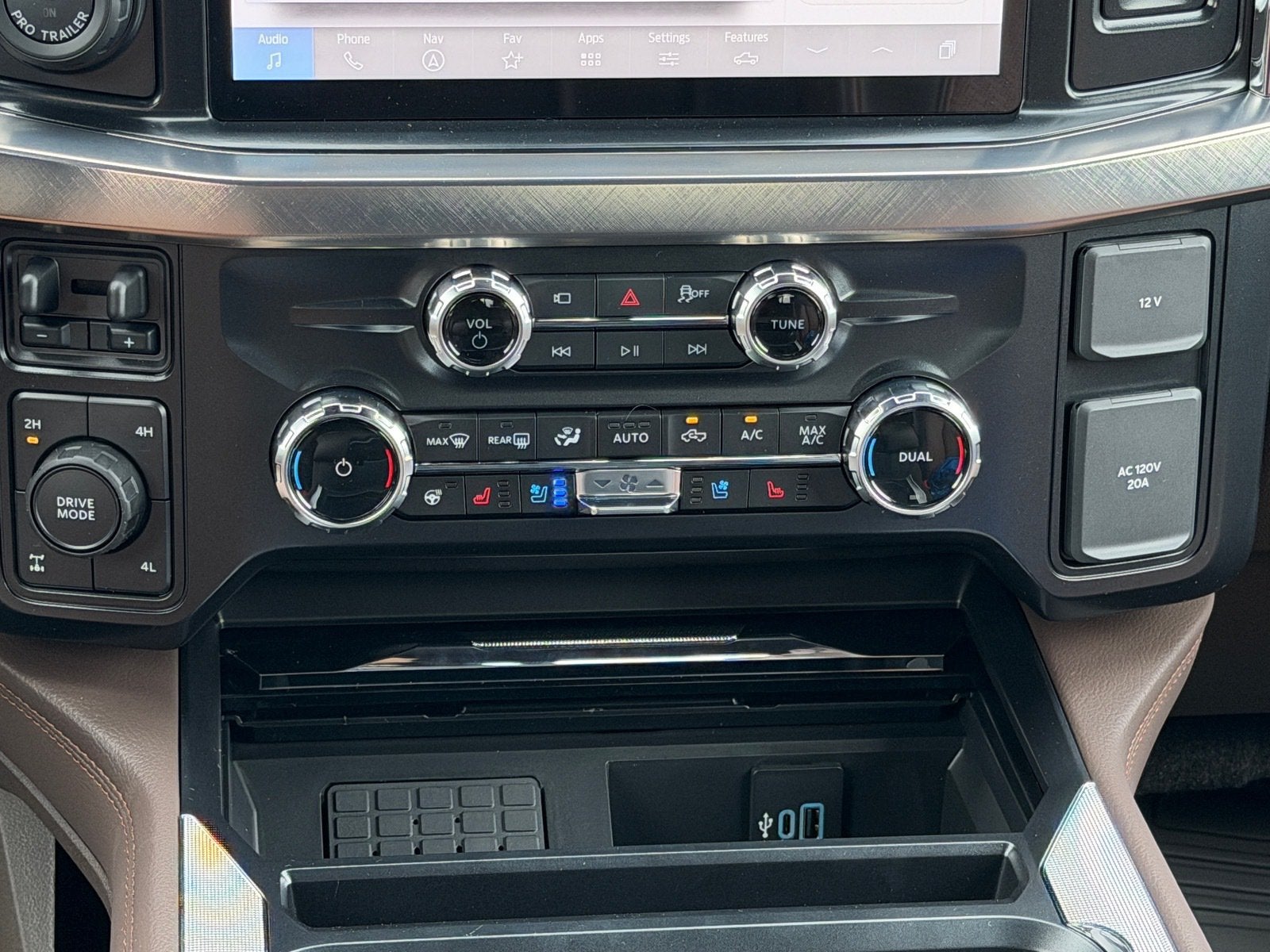 2027 Ford Super Duty F-250 SRW King Ranch
