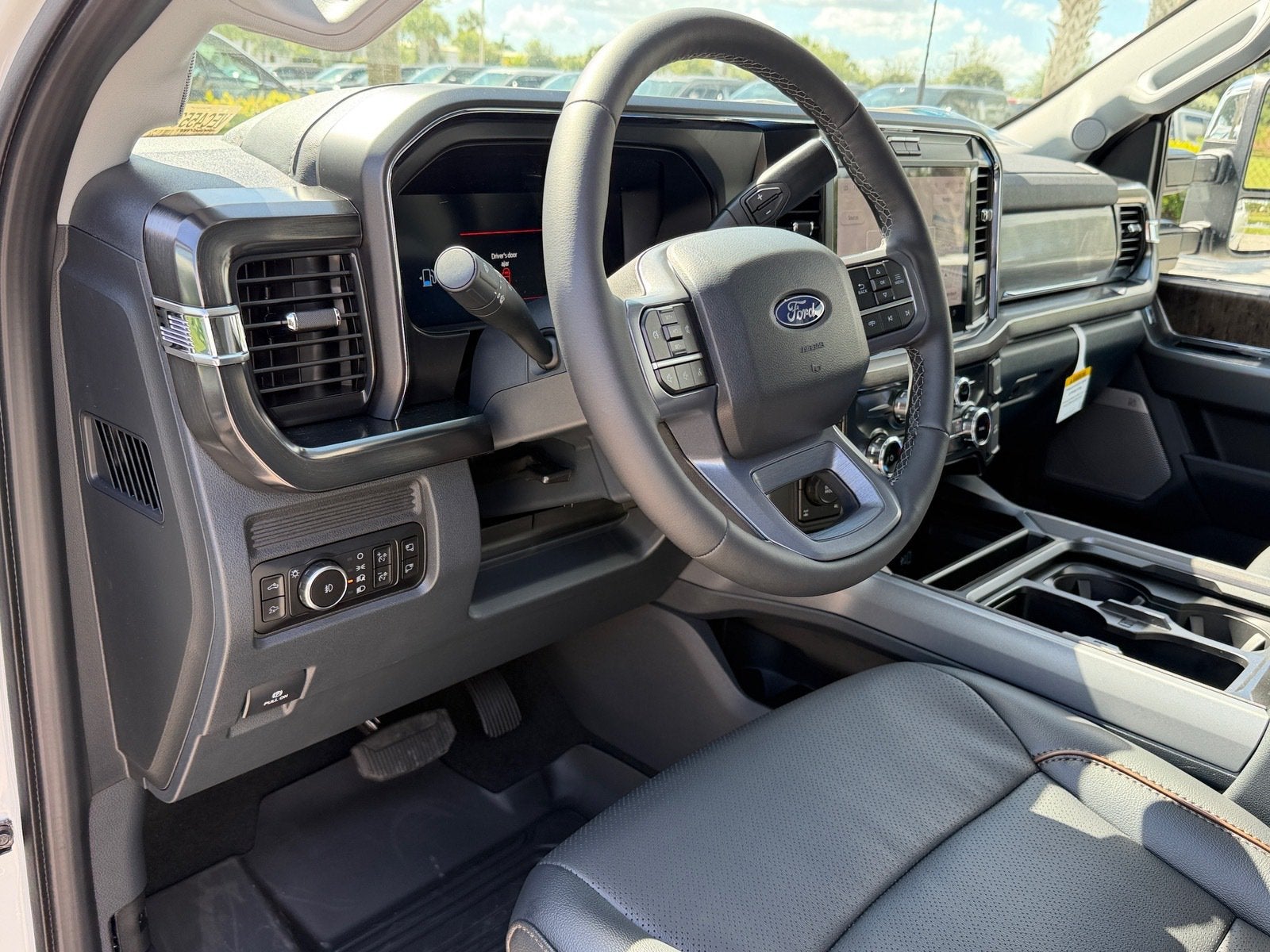 2027 Ford Super Duty F-250 SRW Lariat