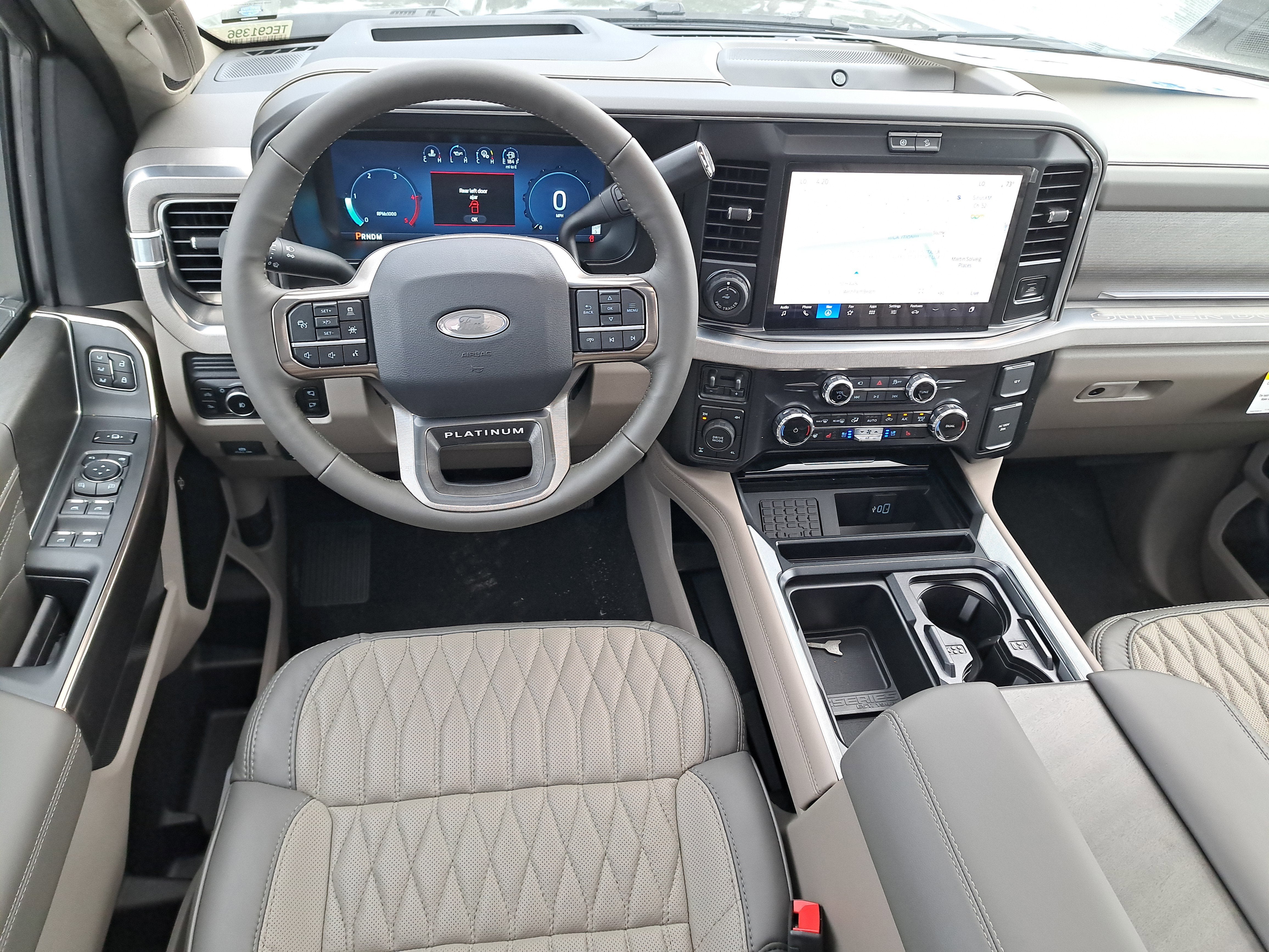 2026 Ford Super Duty F-250 SRW Platinum