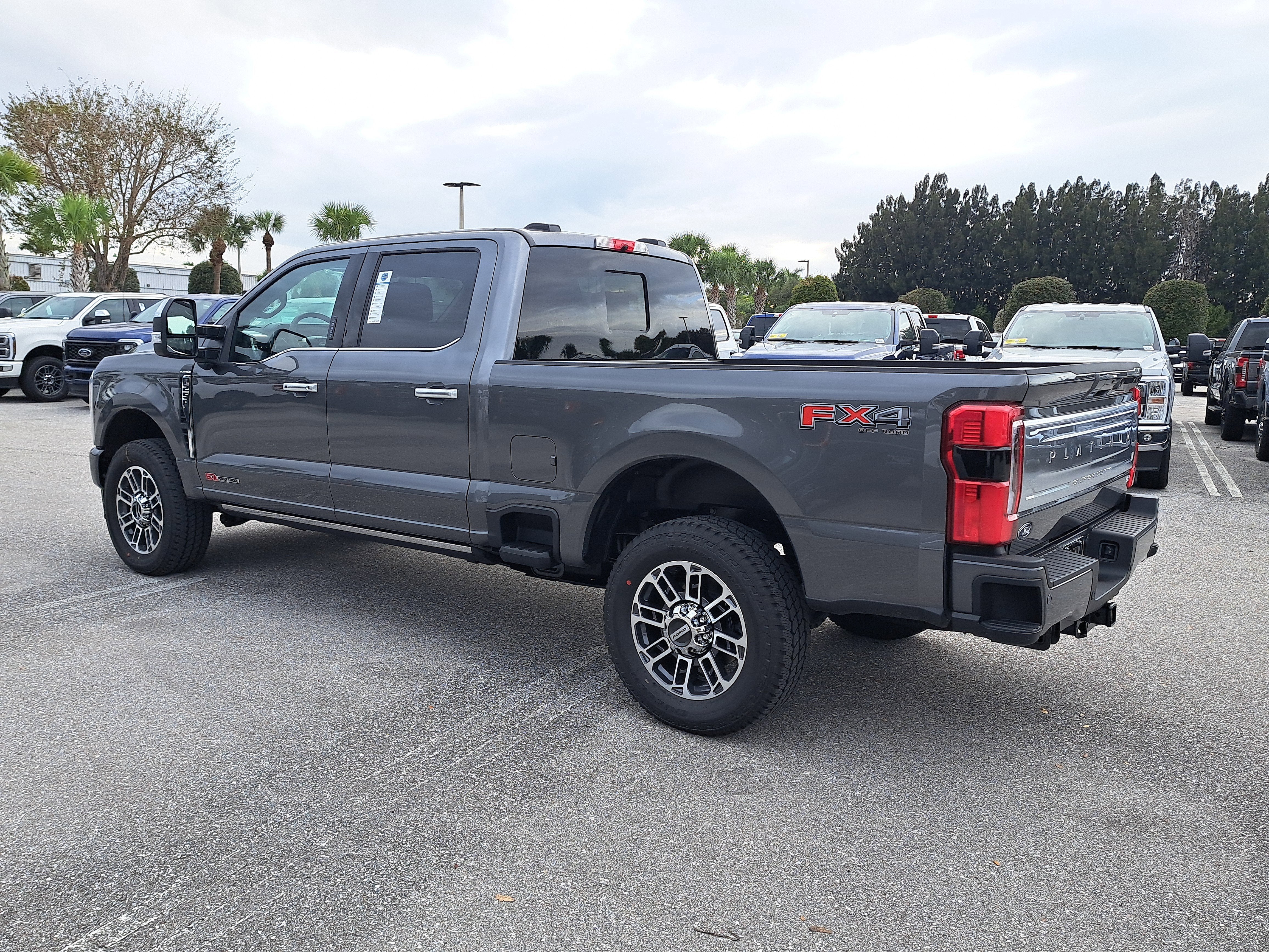 2026 Ford Super Duty F-250 SRW Platinum