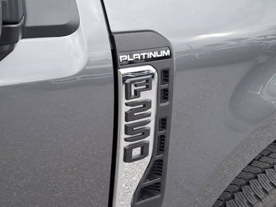 2026 Ford Super Duty F-250 SRW Platinum