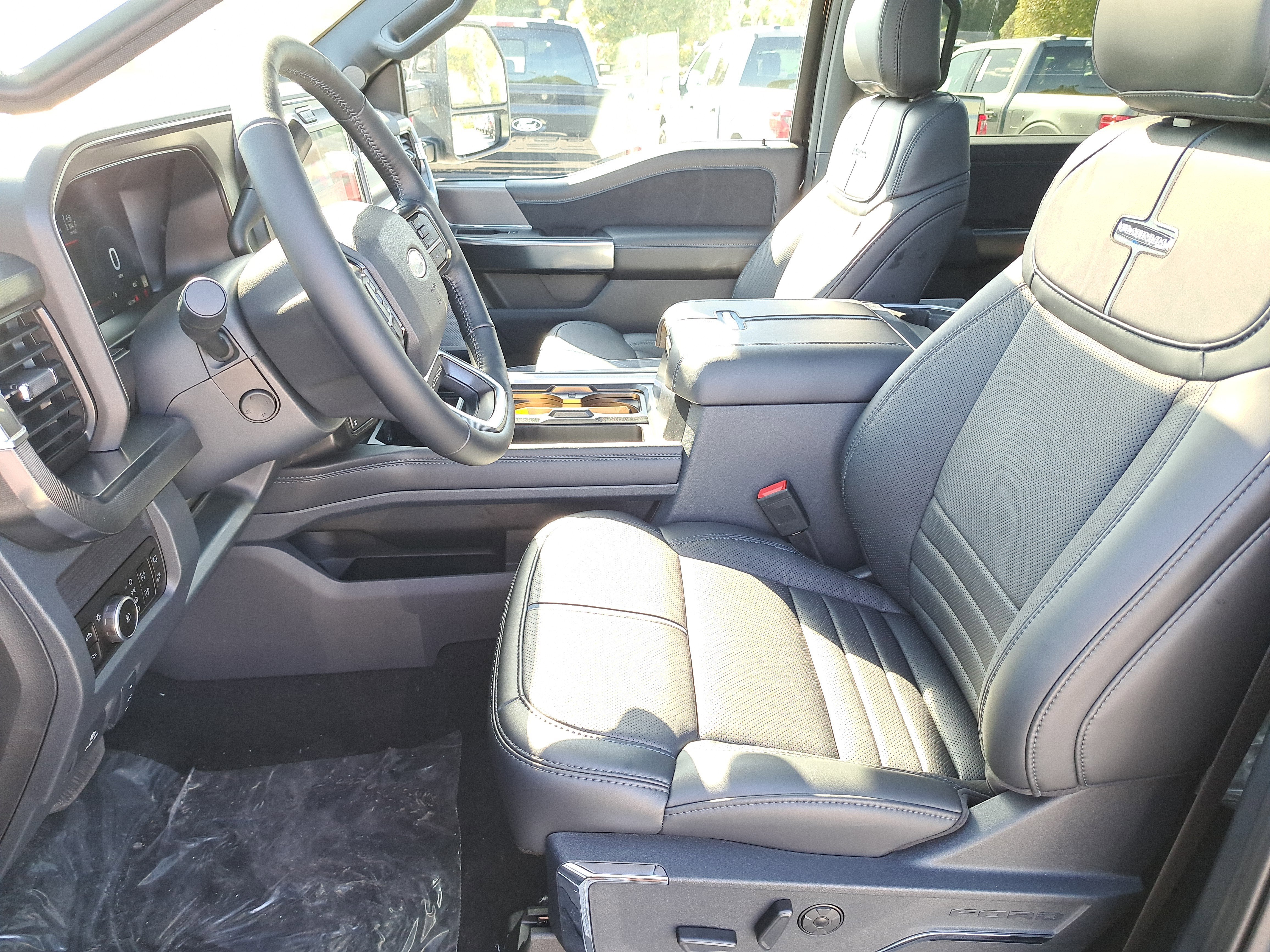 2026 Ford Super Duty F-250 SRW Platinum