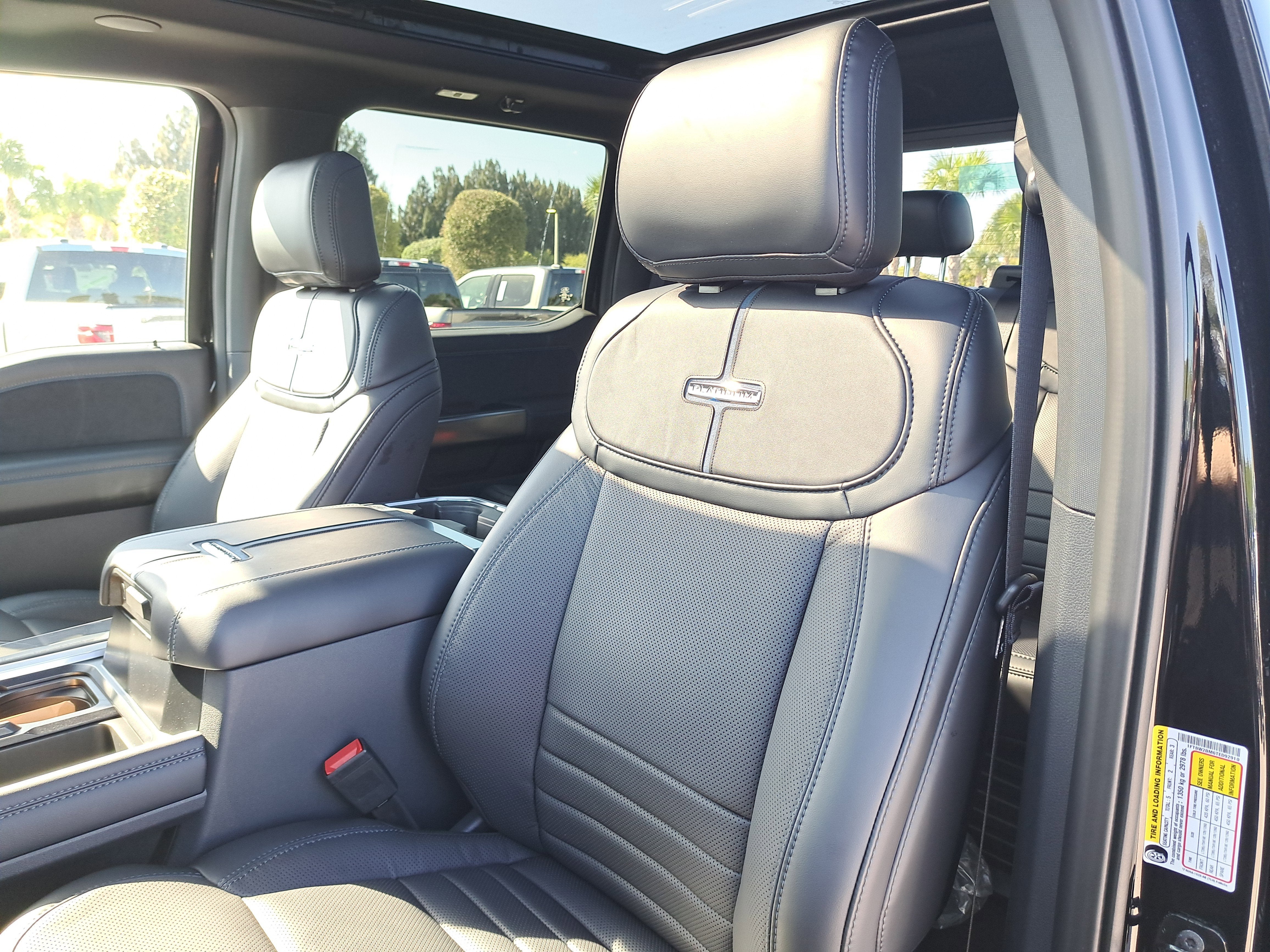 2026 Ford Super Duty F-250 SRW Platinum