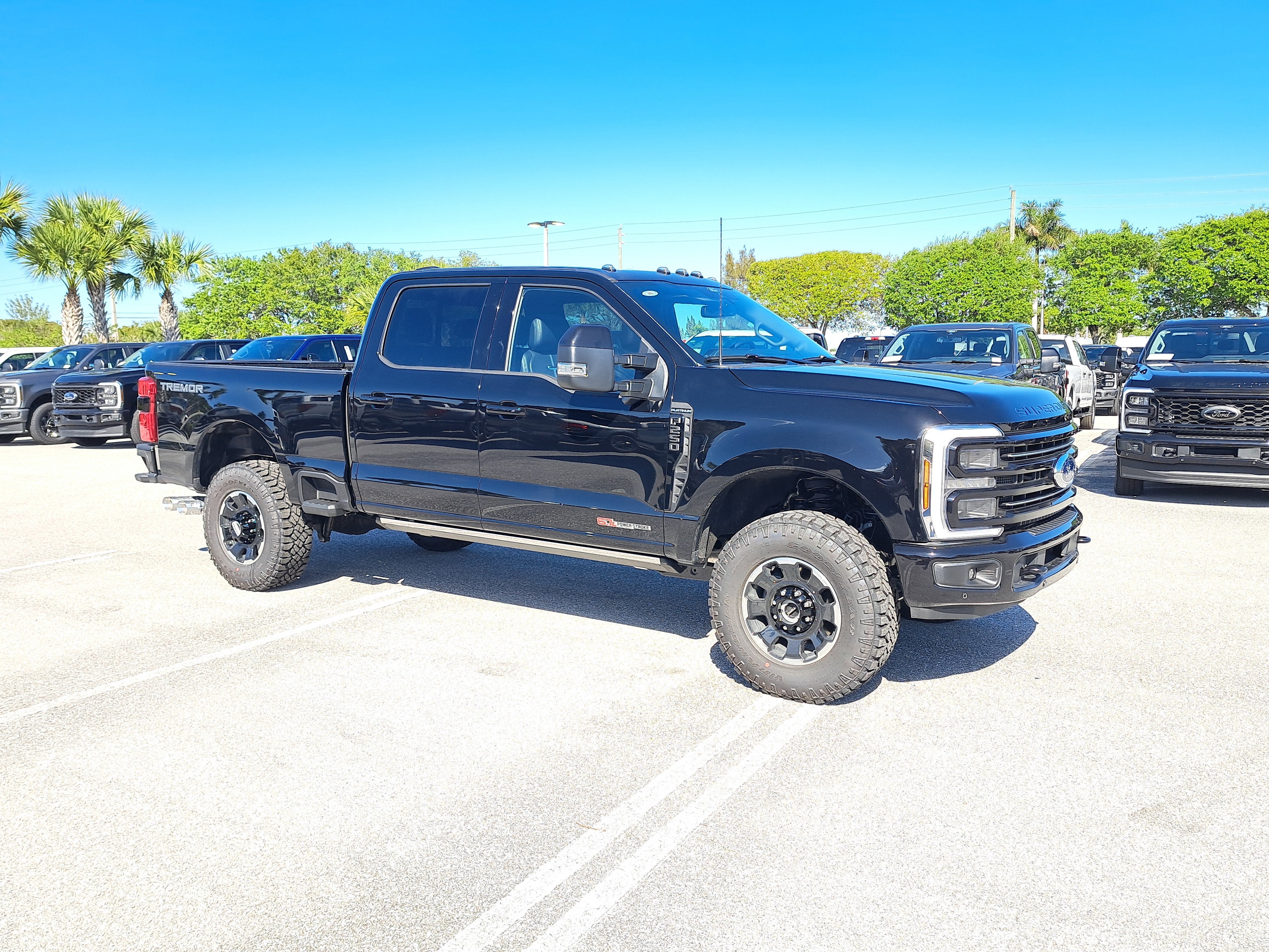 2026 Ford Super Duty F-250 SRW Platinum
