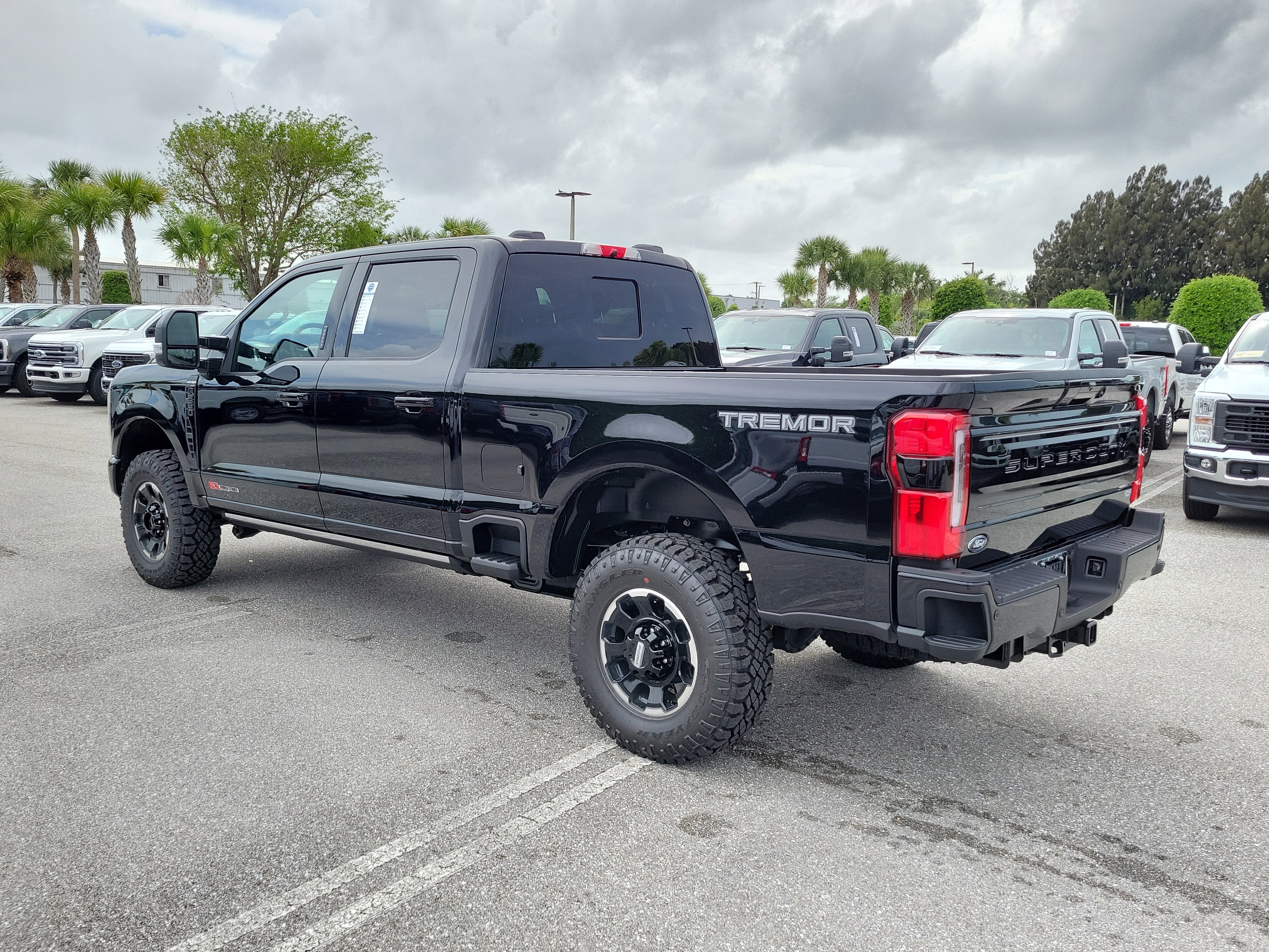 2026 Ford Super Duty F-250 SRW Platinum