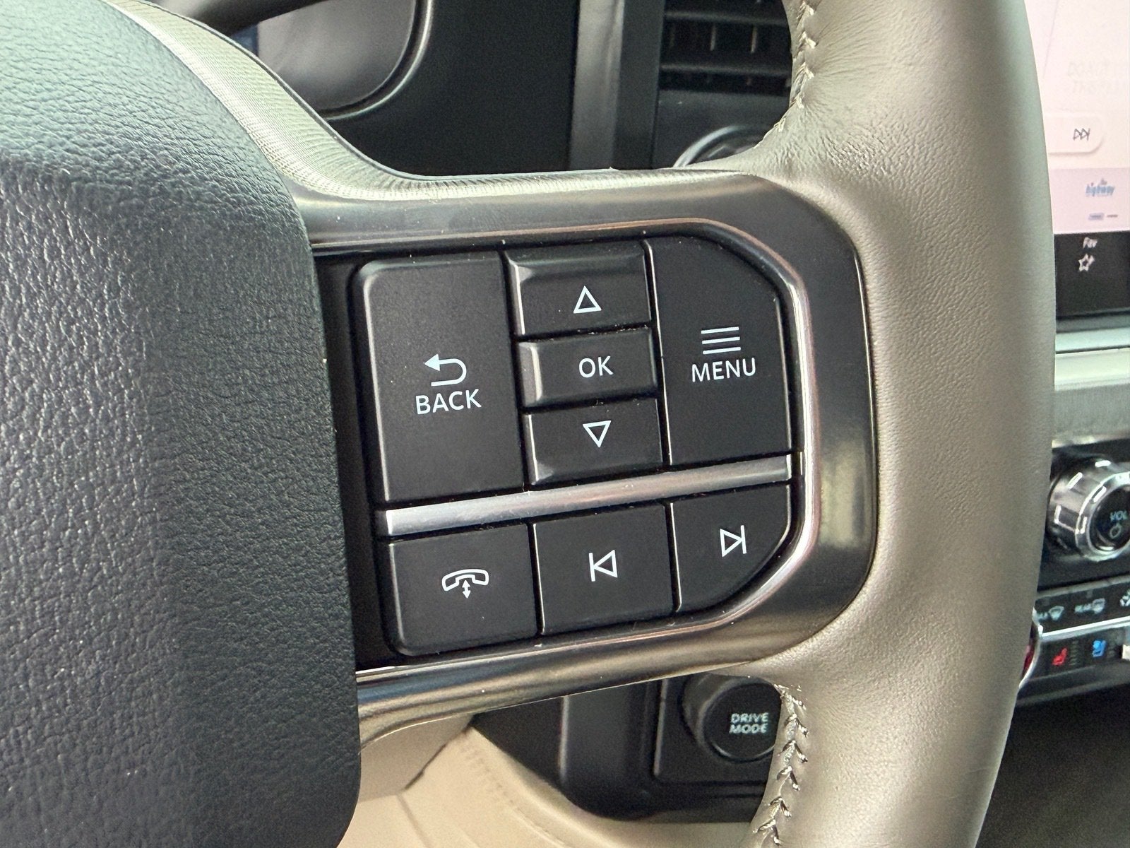 2027 Ford Super Duty F-250 SRW Platinum