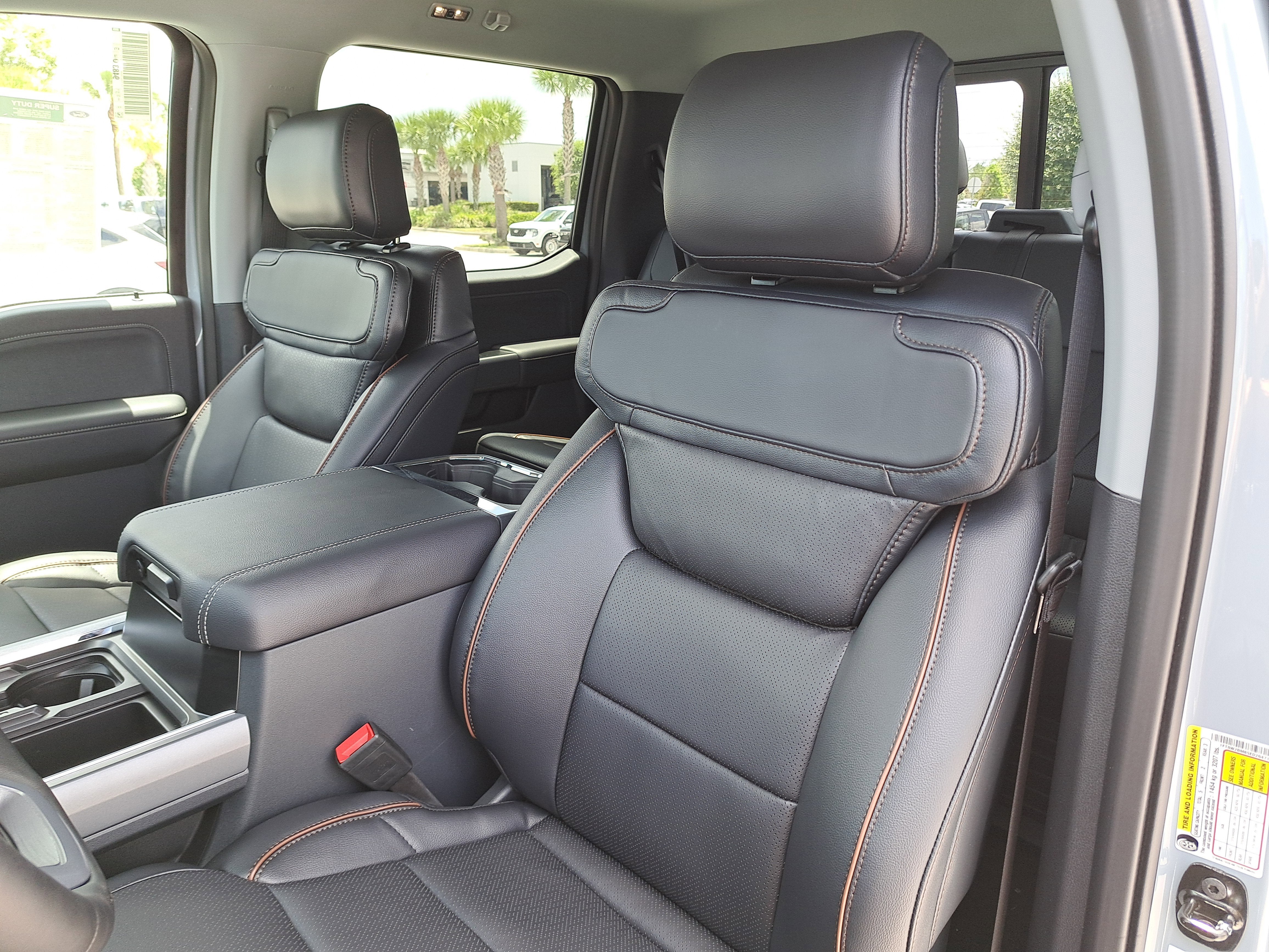 2025 Ford Super Duty F-250 SRW LARIAT