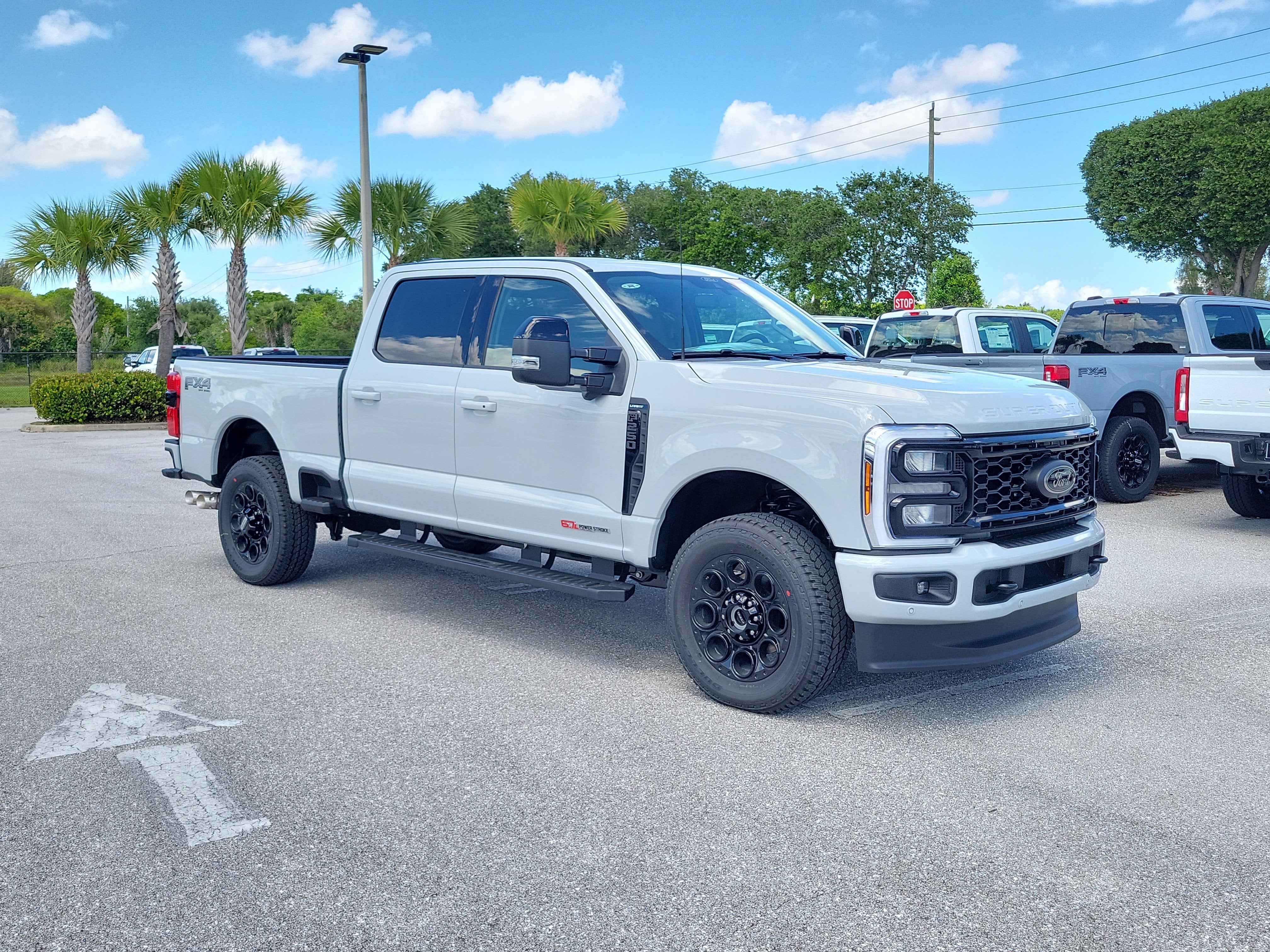 2026 Ford Super Duty F-250 SRW LARIAT