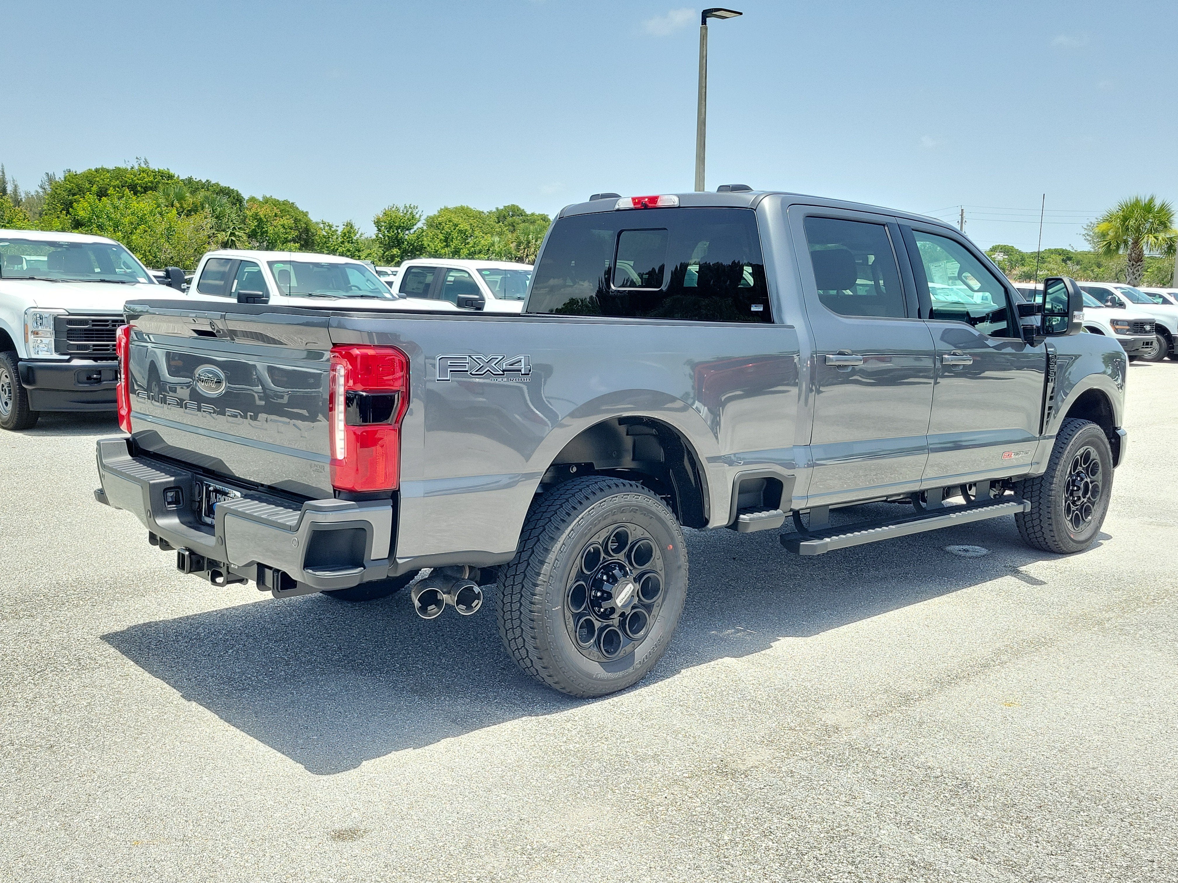 2026 Ford Super Duty F-250 SRW LARIAT
