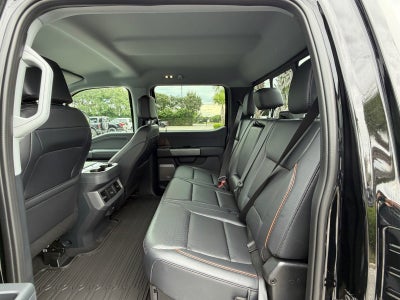 2027 Ford Super Duty F-250 SRW LARIAT