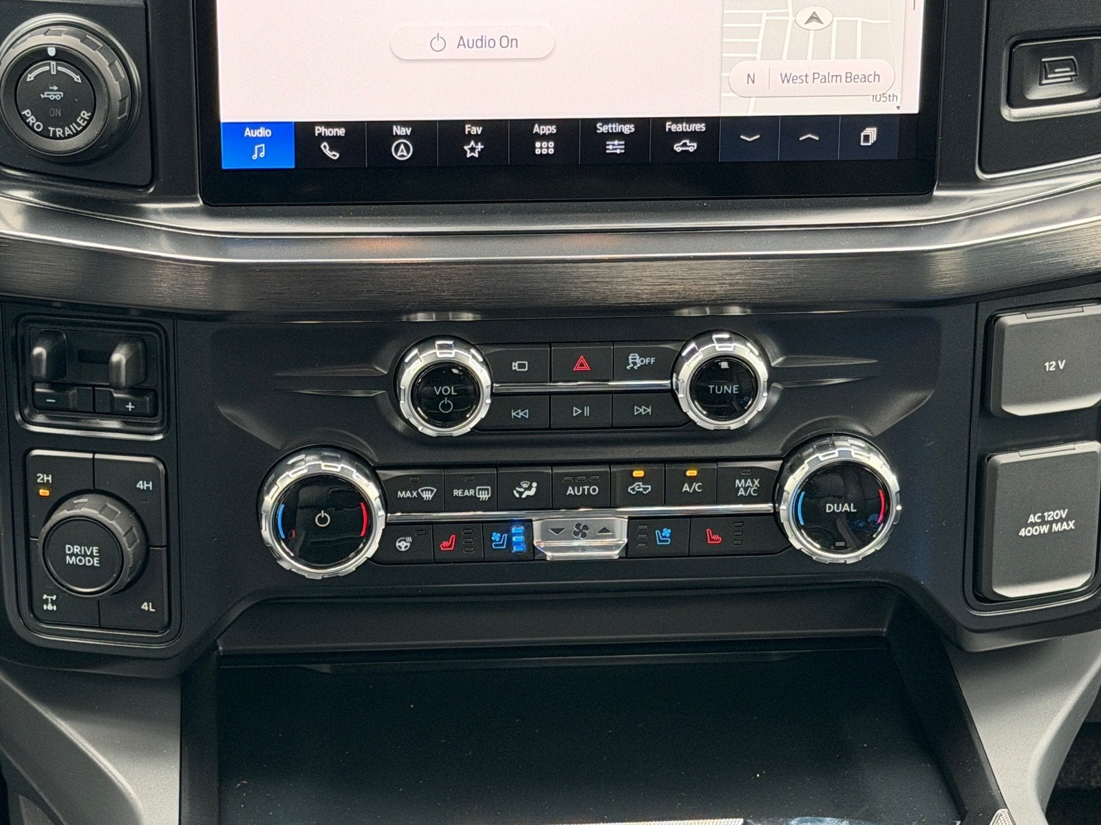 2027 Ford Super Duty F-250 SRW LARIAT