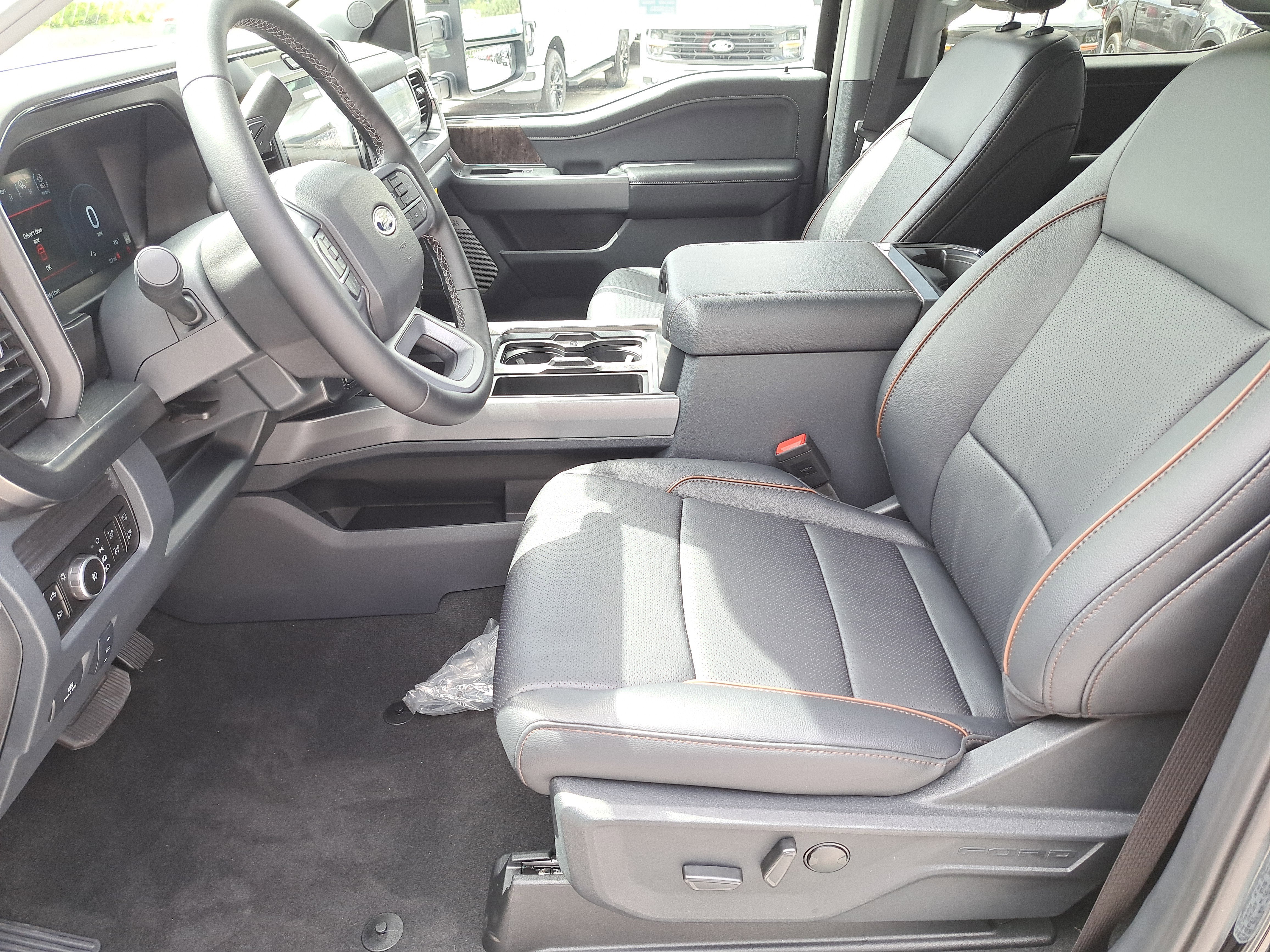 2026 Ford Super Duty F-250 SRW LARIAT