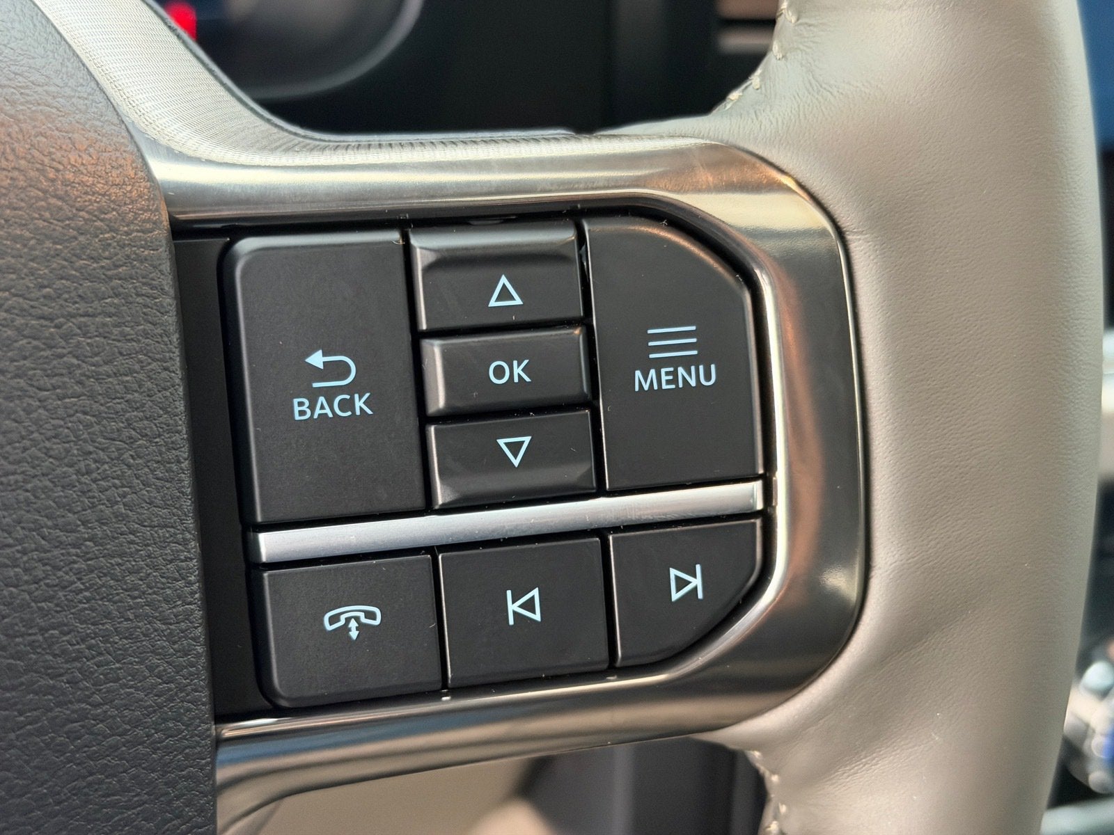 2027 Ford Super Duty F-250 SRW Platinum