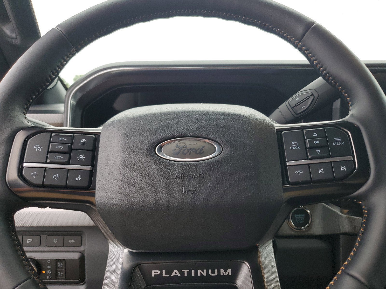 2024 Ford Super Duty F-250 SRW Platinum