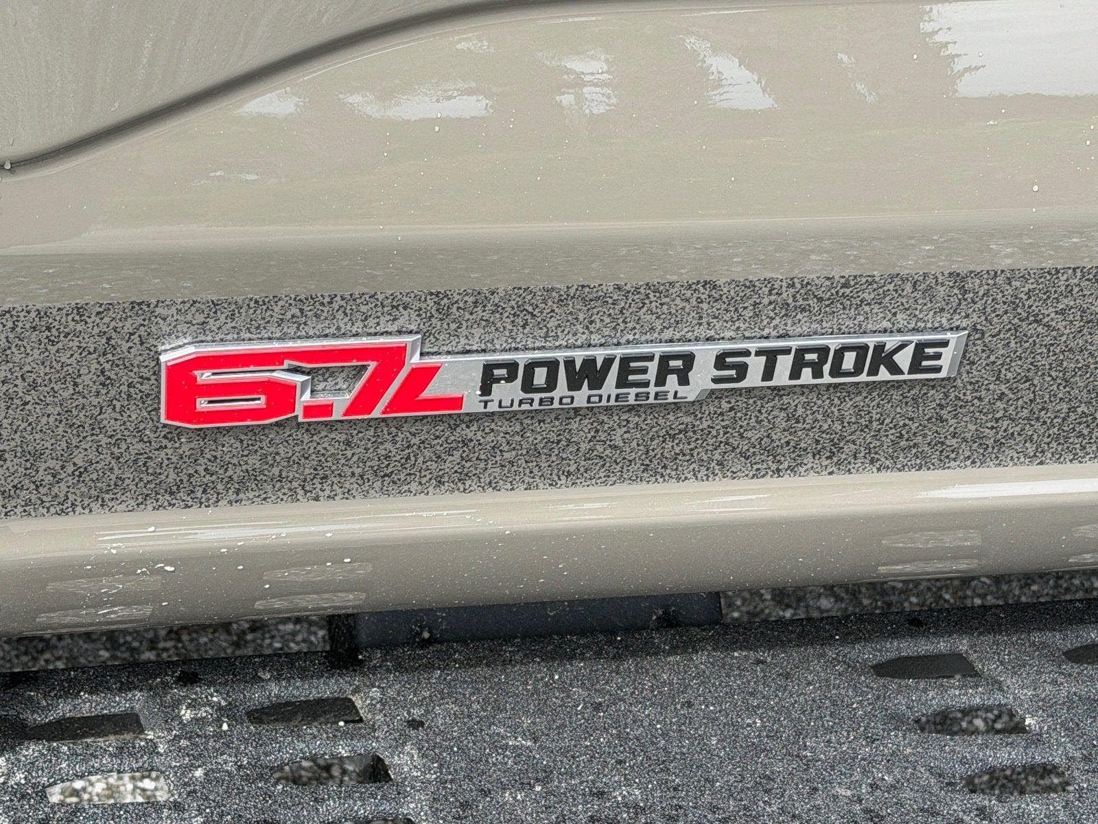 2027 Ford Super Duty F-250 SRW XLT