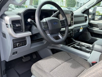 2027 Ford Super Duty F-250 SRW XLT