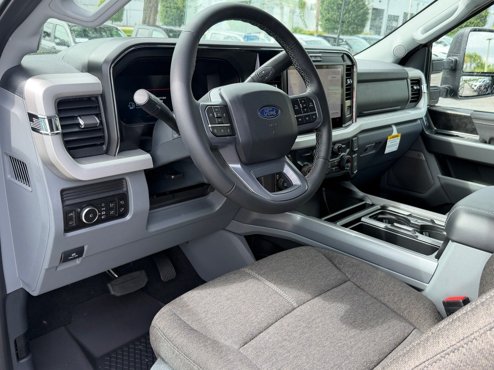 2027 Ford Super Duty F-250 SRW XLT