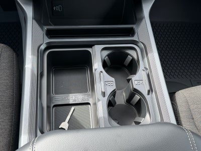 2027 Ford Super Duty F-250 SRW XLT
