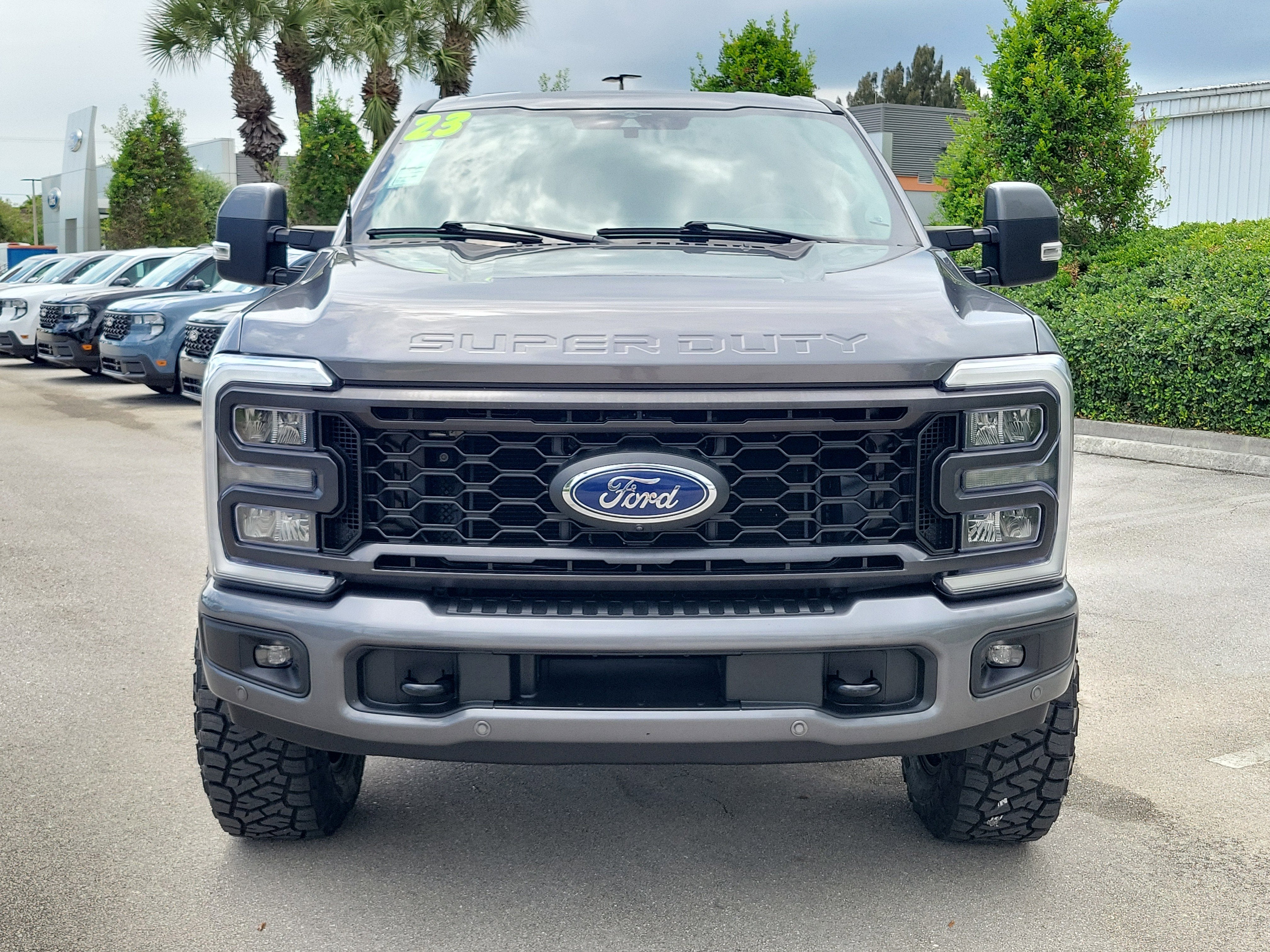 2023 Ford Super Duty F-250 SRW LARIAT