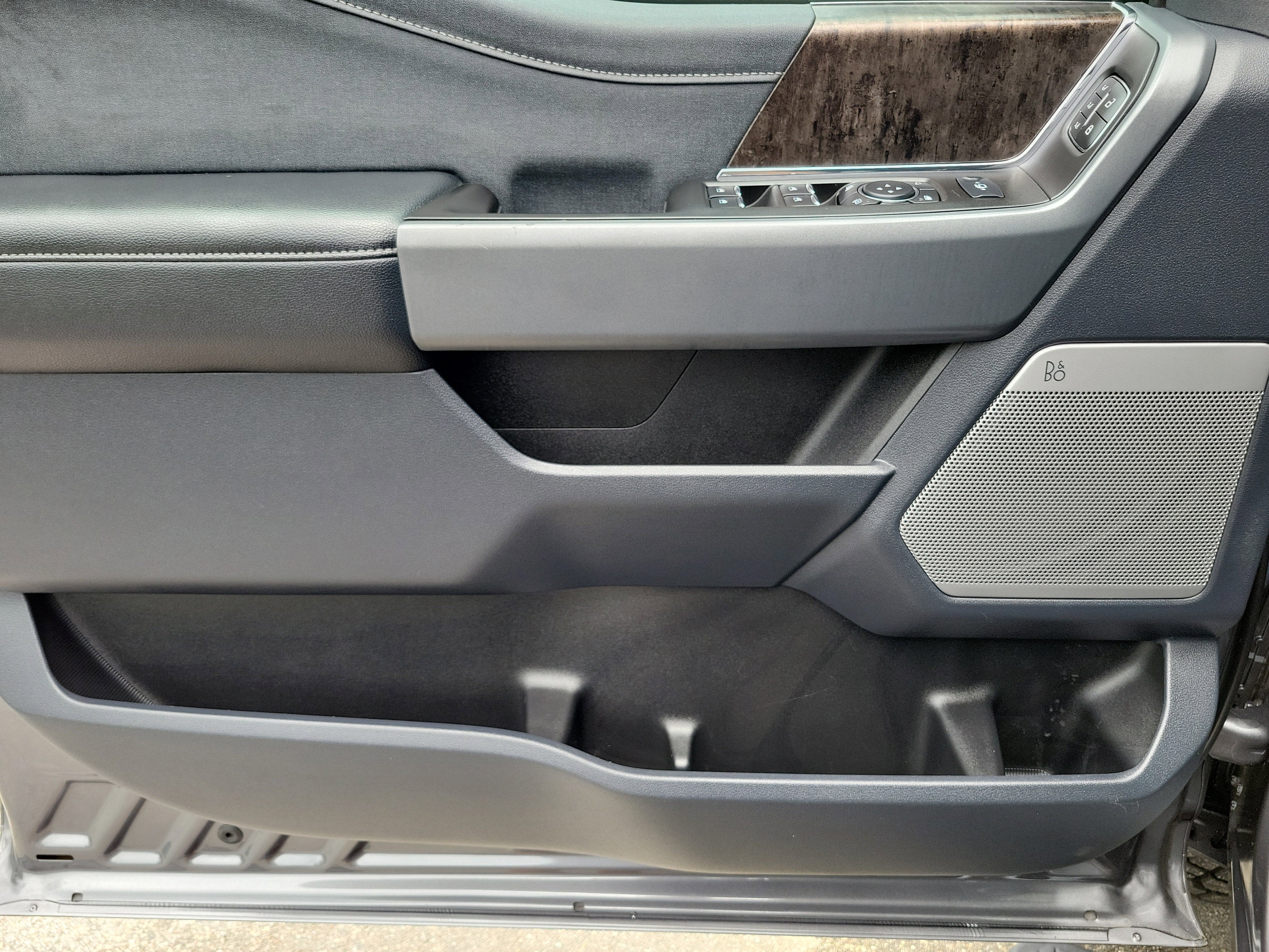 2023 Ford Super Duty F-250 SRW LARIAT
