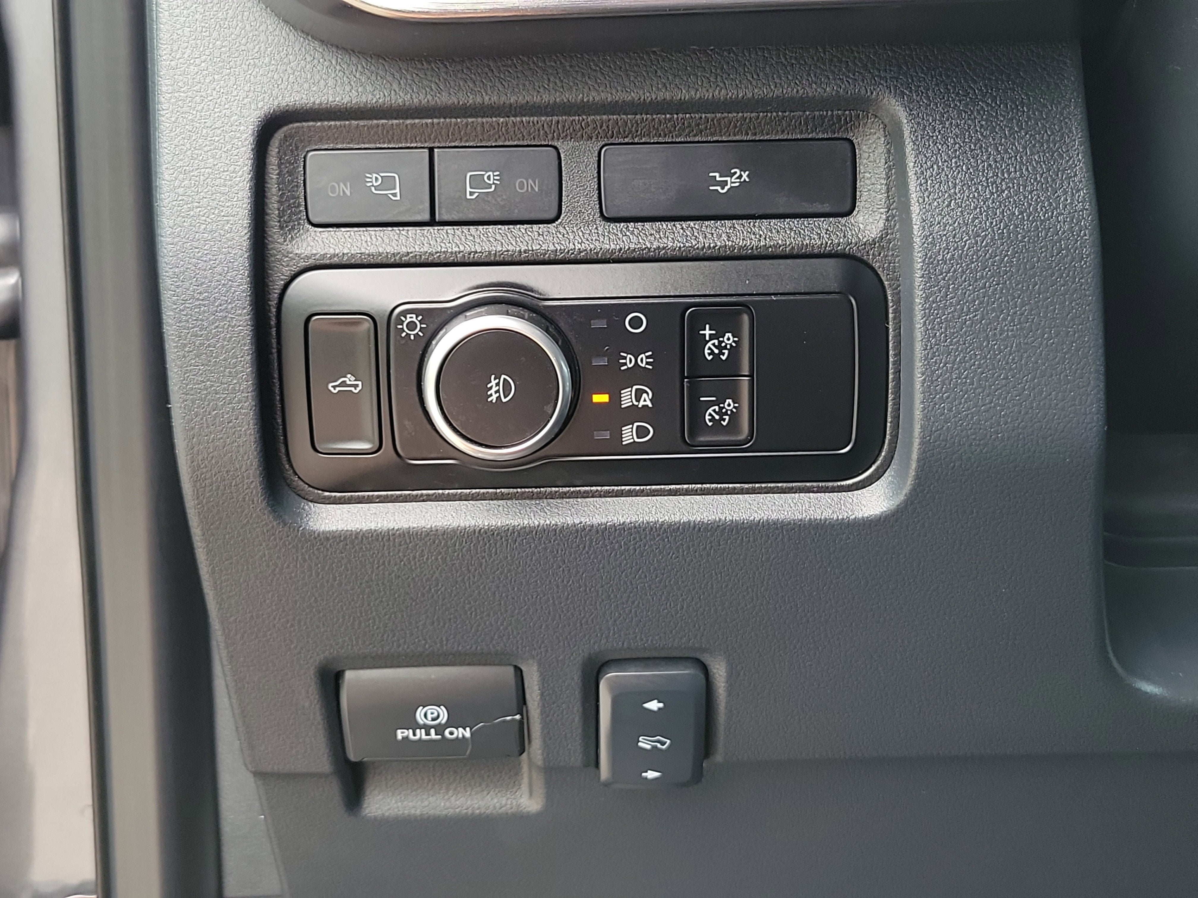 2023 Ford Super Duty F-250 SRW LARIAT