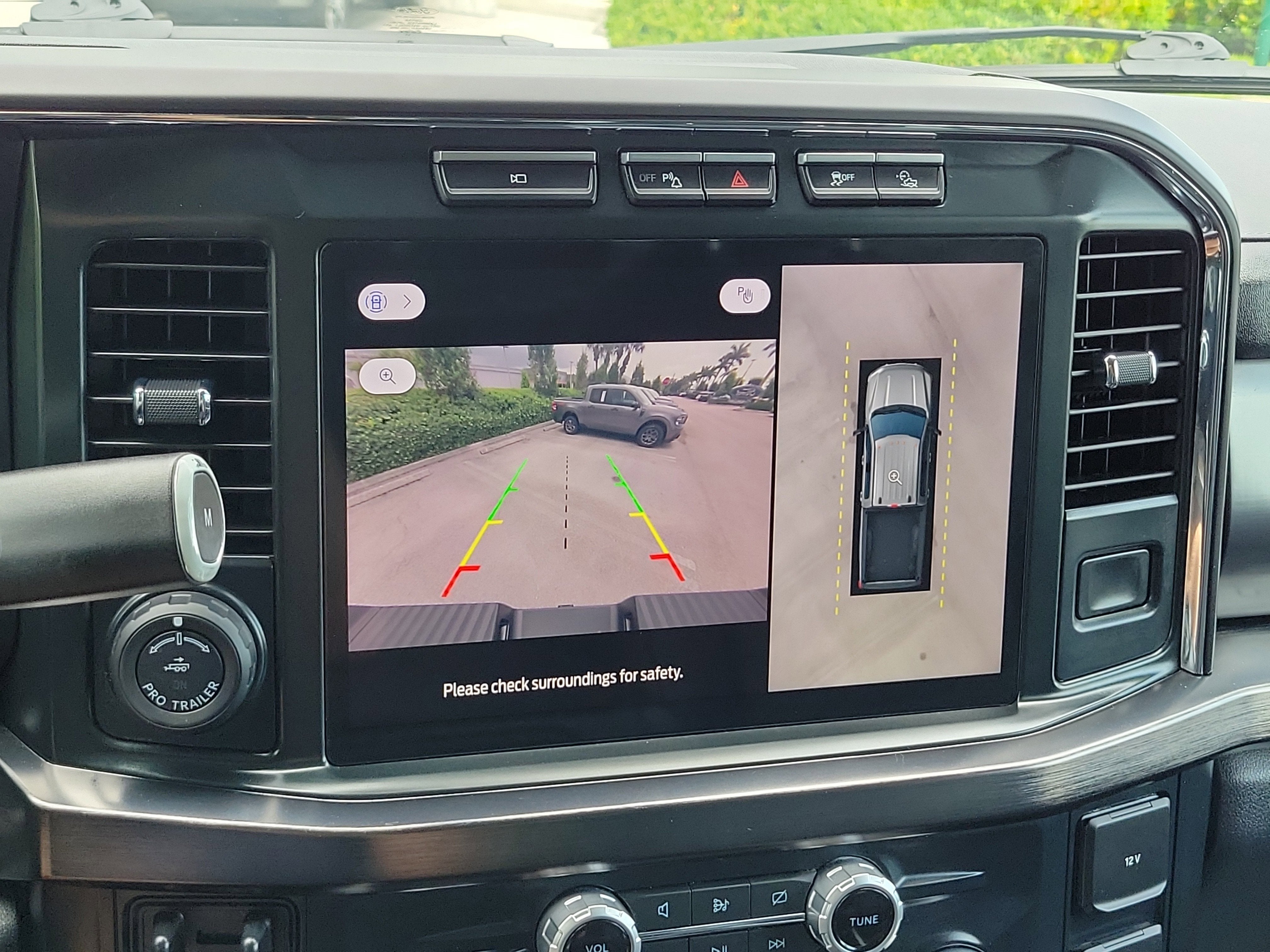 2023 Ford Super Duty F-250 SRW LARIAT