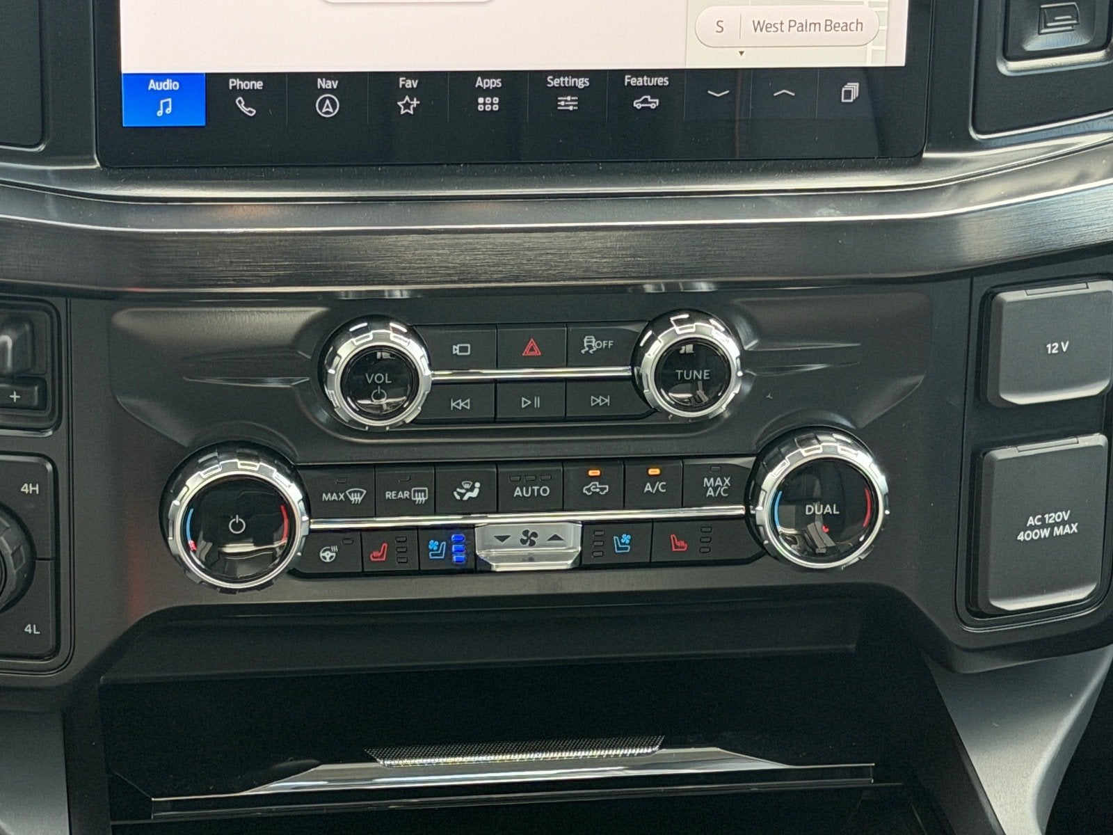 2027 Ford Super Duty F-250 SRW Lariat