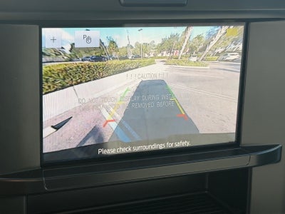 2027 Ford Super Duty F-250 SRW F-250® XLT