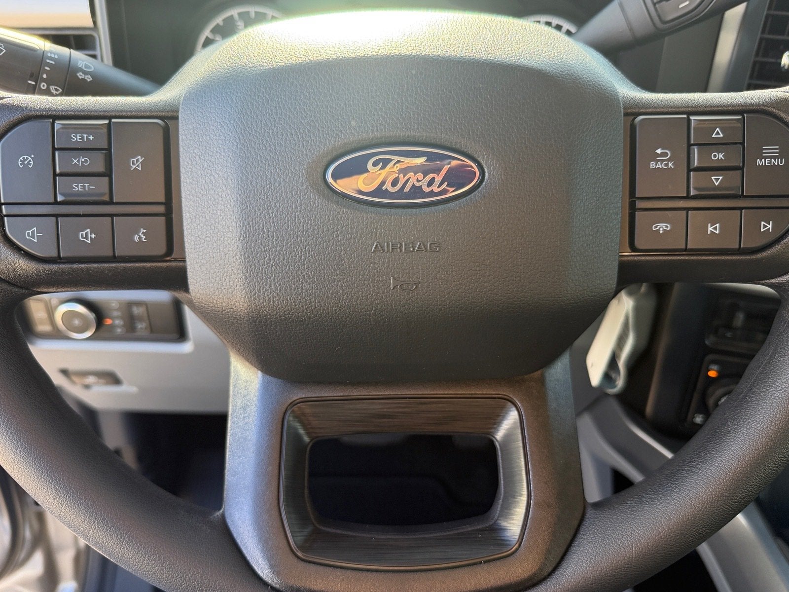 2027 Ford Super Duty F-250 SRW F-250® XLT