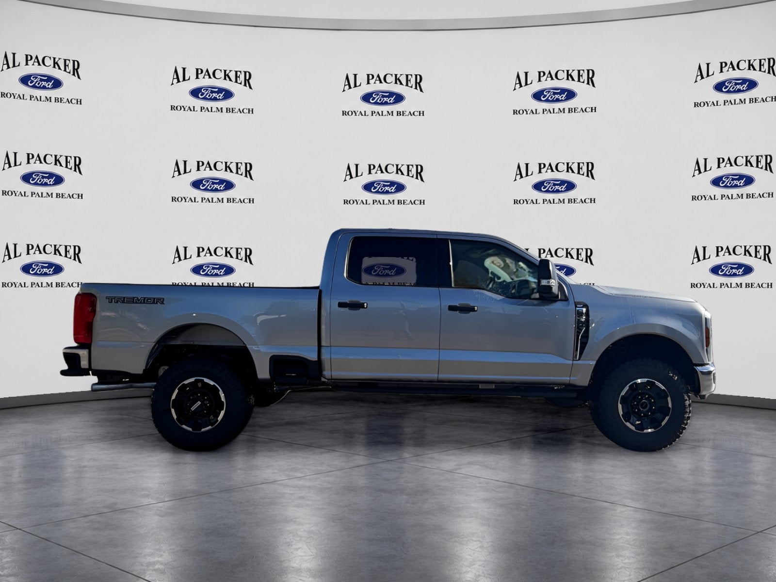 2027 Ford Super Duty F-250 SRW F-250® XLT