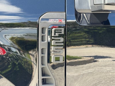 2027 Ford Super Duty F-250 SRW XL