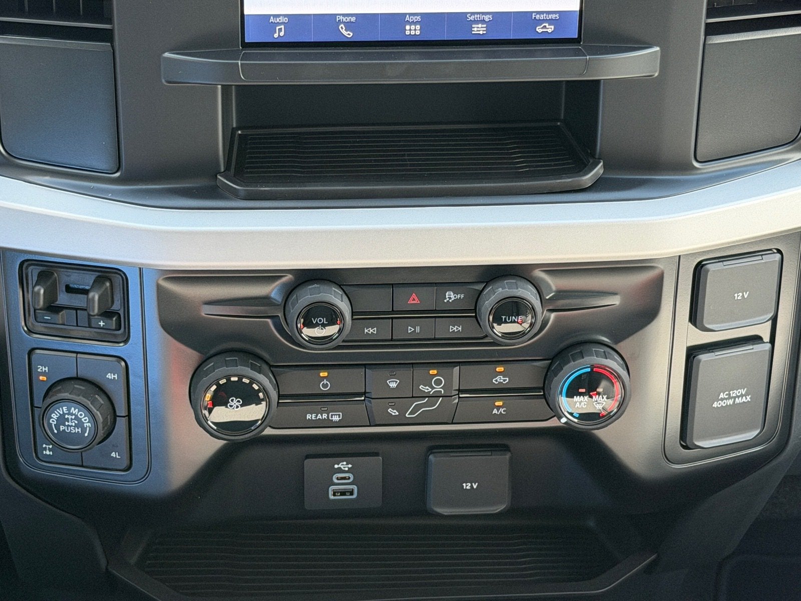 2027 Ford Super Duty F-250 SRW XL