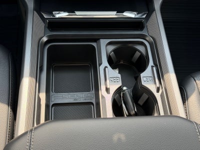 2027 Ford Super Duty F-250 SRW LARIAT