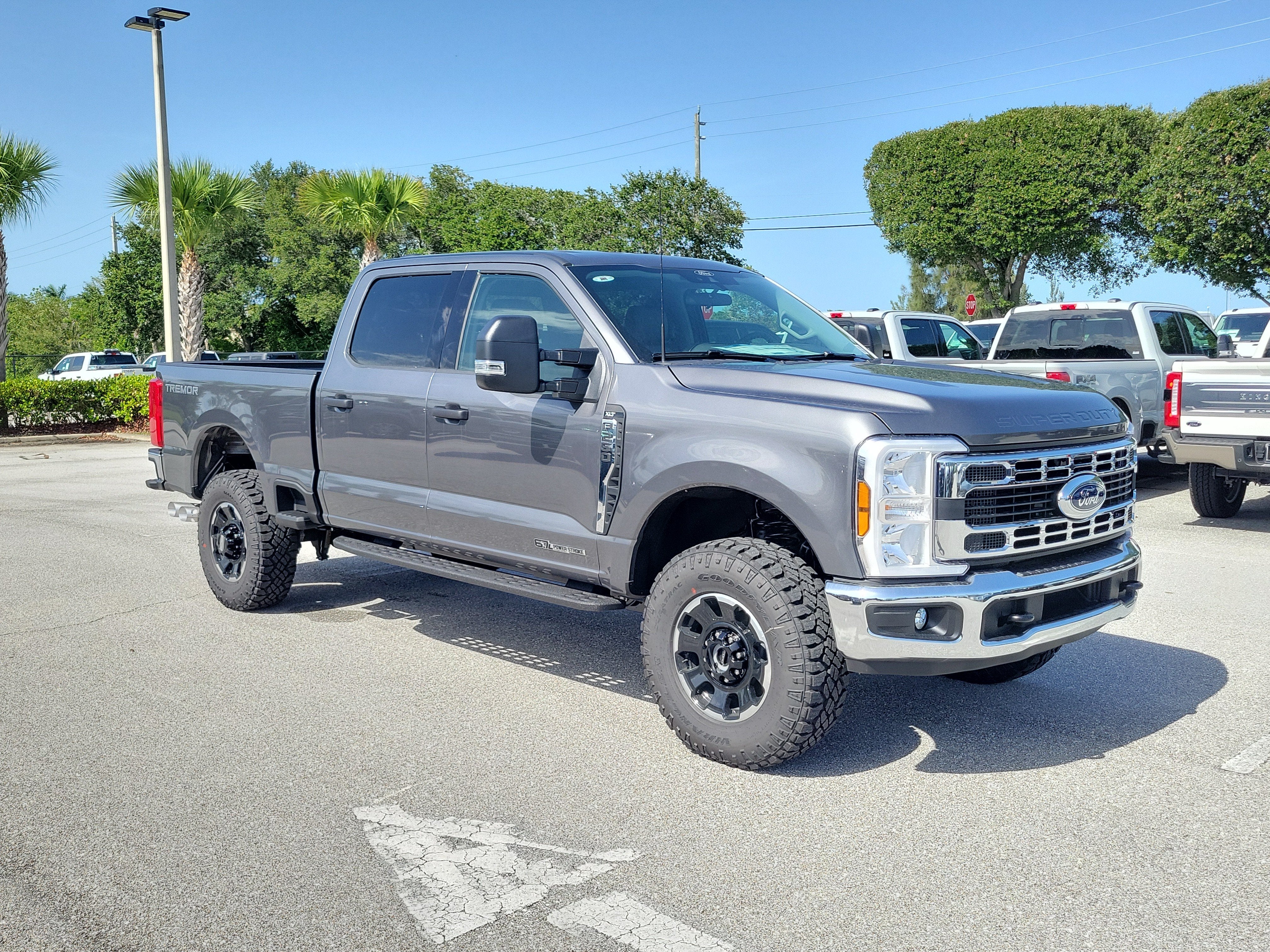 2026 Ford Super Duty F-250 SRW XLT