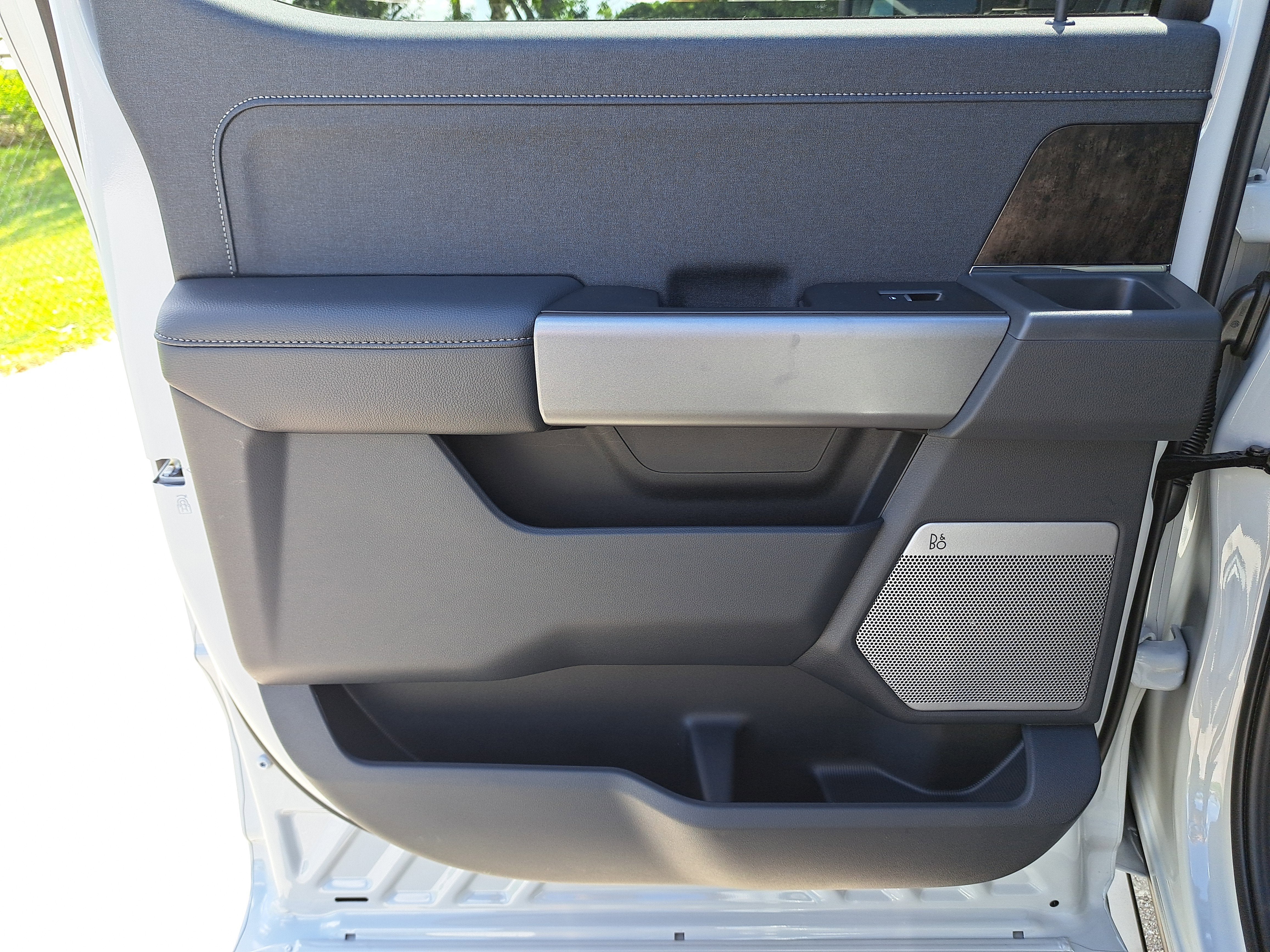 2025 Ford Super Duty F-250 SRW LARIAT