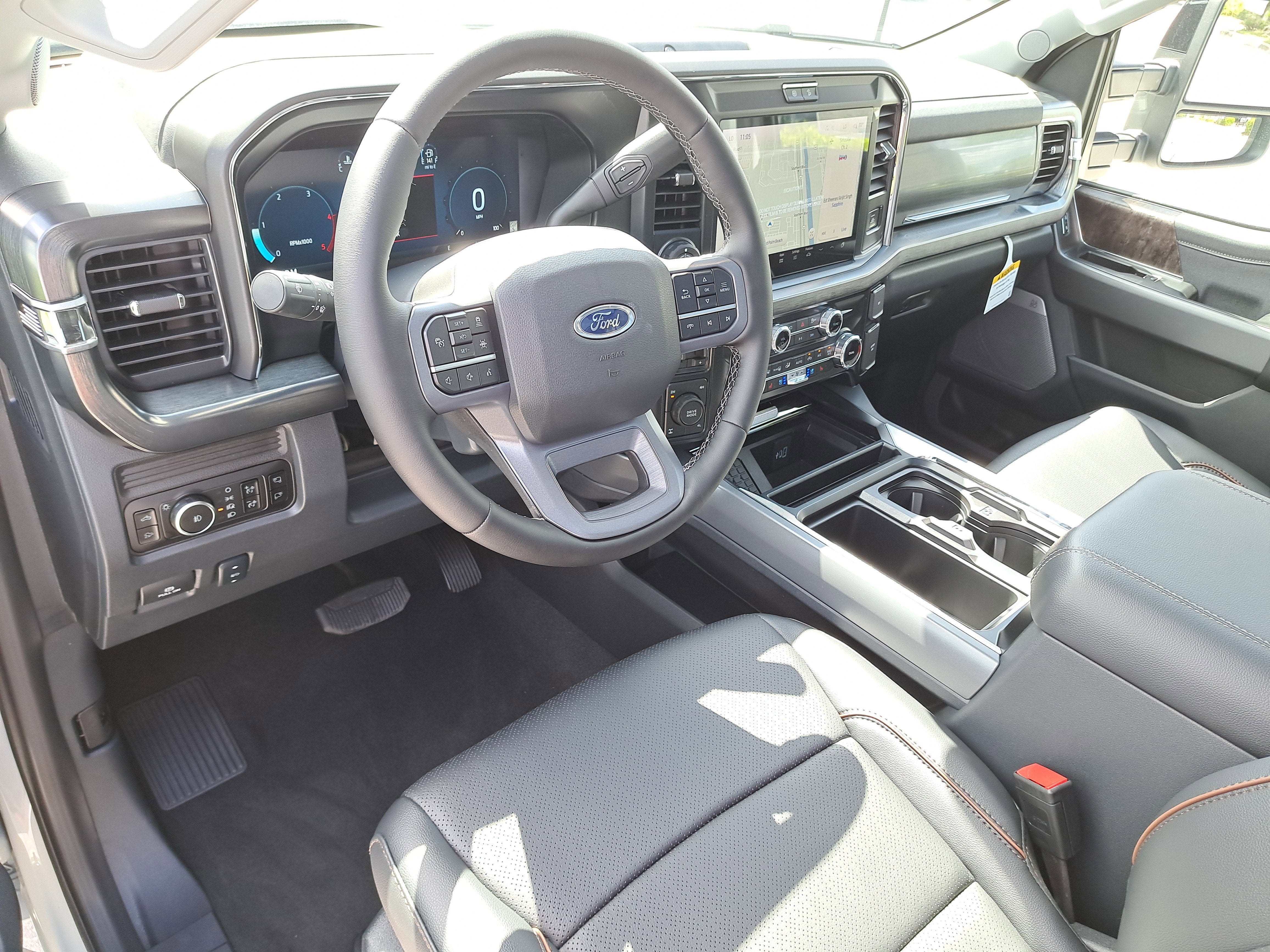 2025 Ford Super Duty F-250 SRW LARIAT