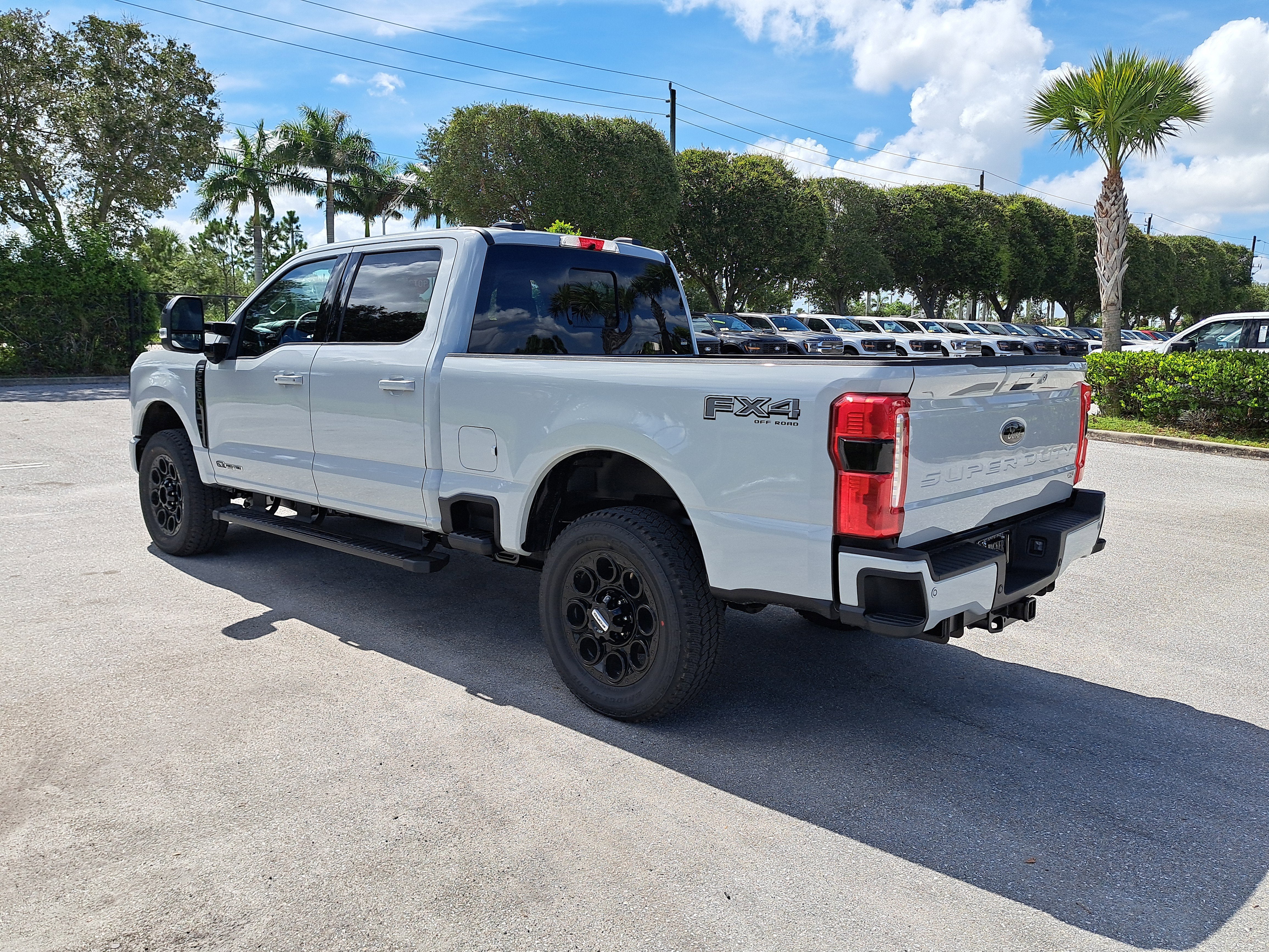 2025 Ford Super Duty F-250 SRW LARIAT