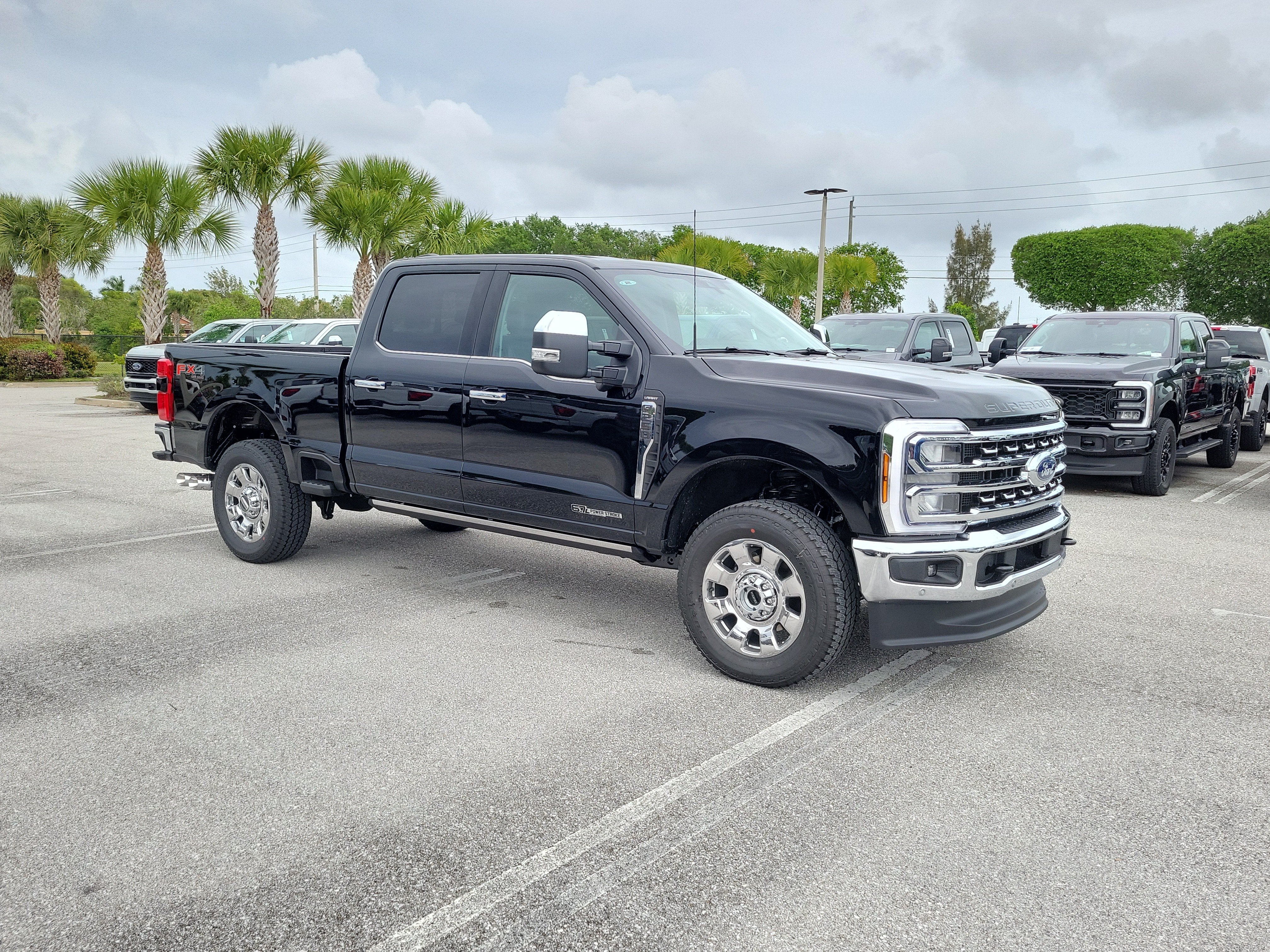 2026 Ford Super Duty F-250 SRW LARIAT