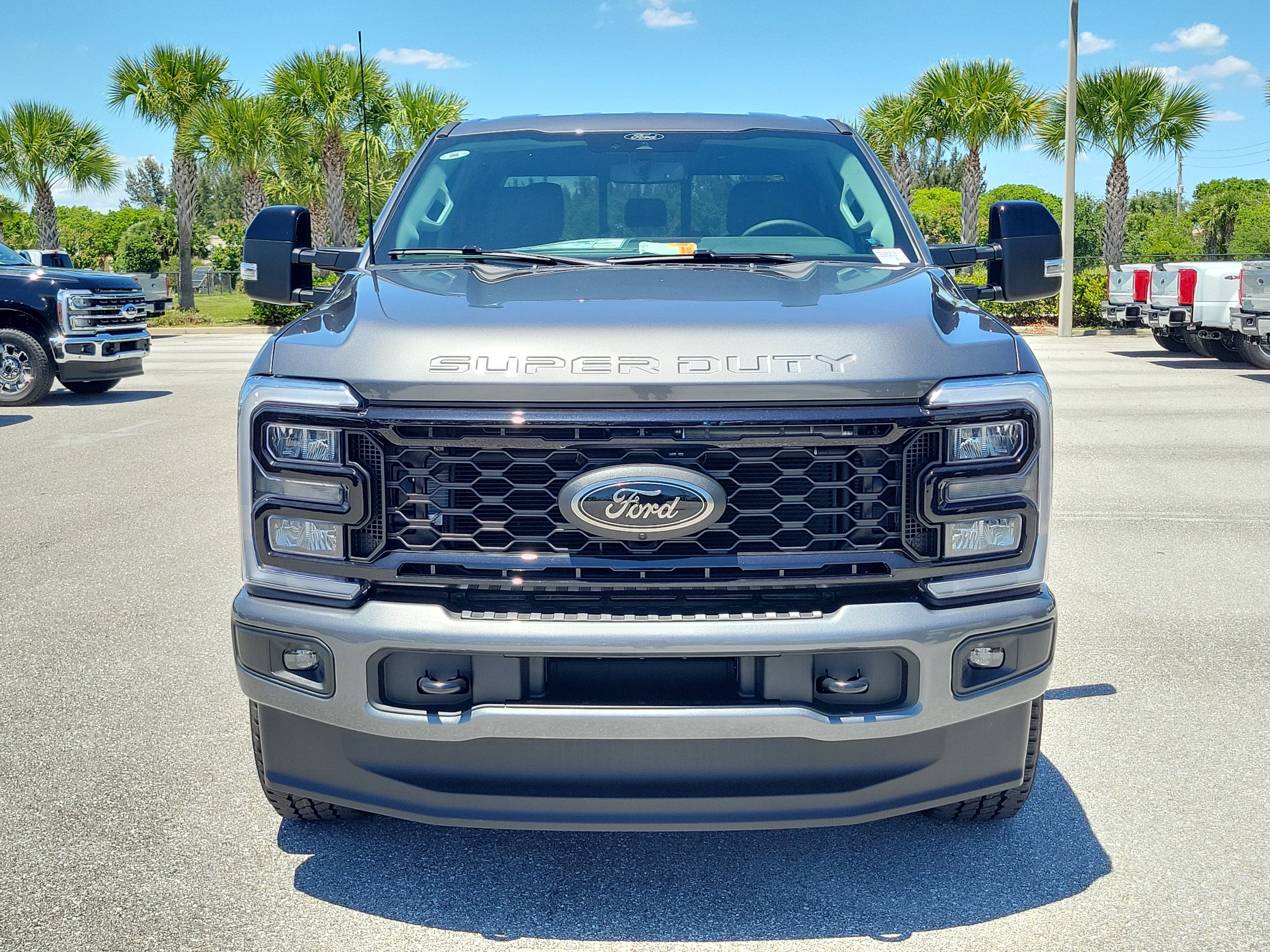 2026 Ford Super Duty F-250 SRW LARIAT