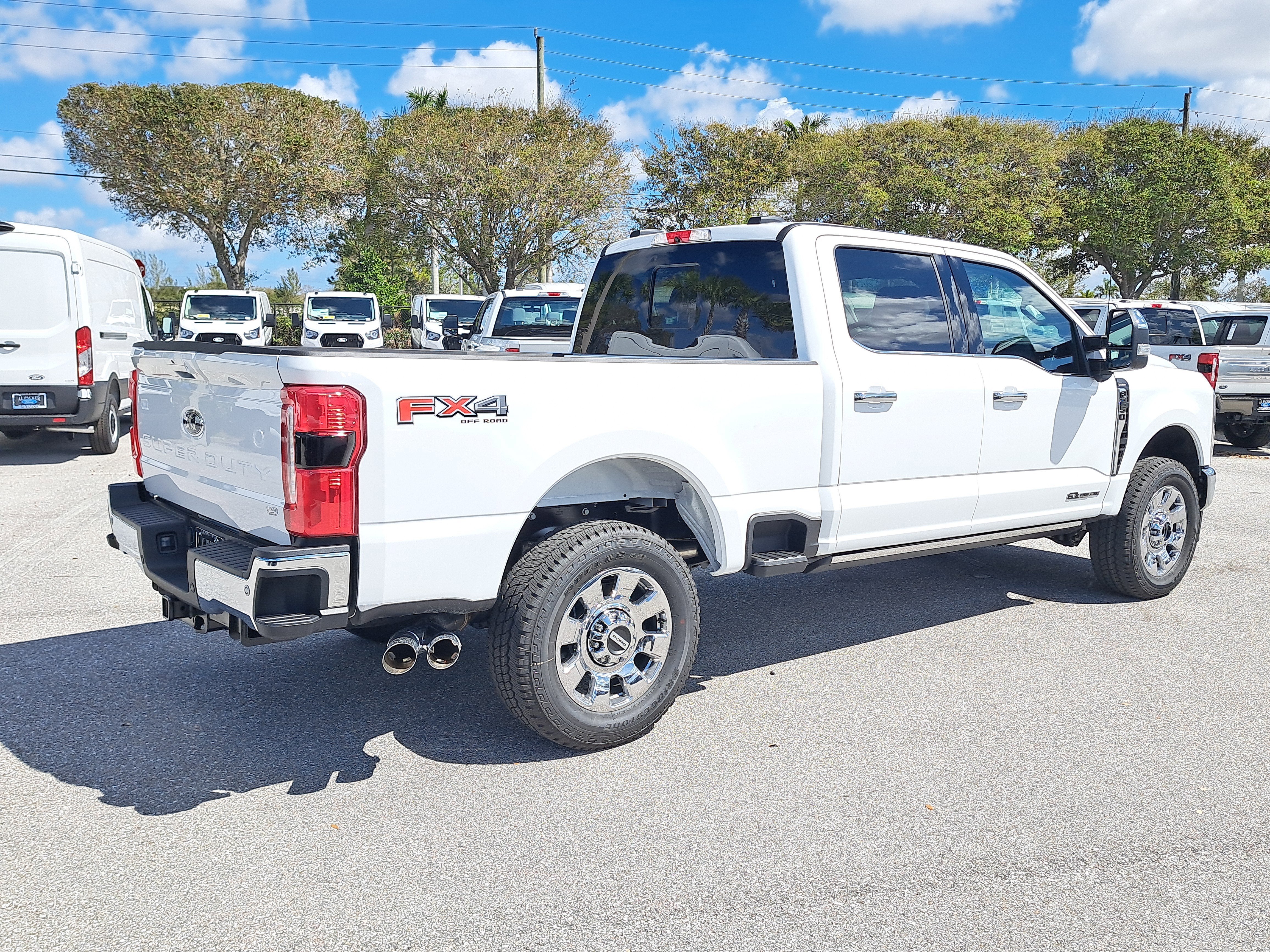 2026 Ford Super Duty F-250 SRW LARIAT
